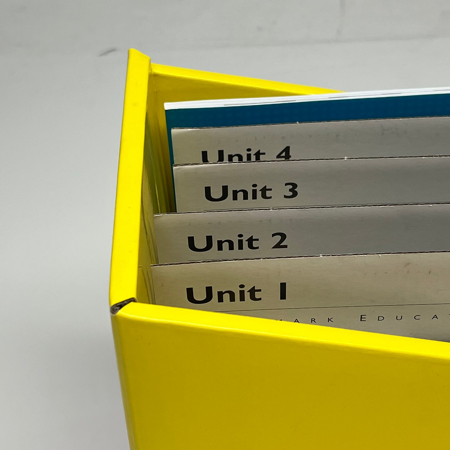 BENCHMARK Teatro Del Lector Grade 3 Small Group Readers Theater 1-5 V2  WH12186