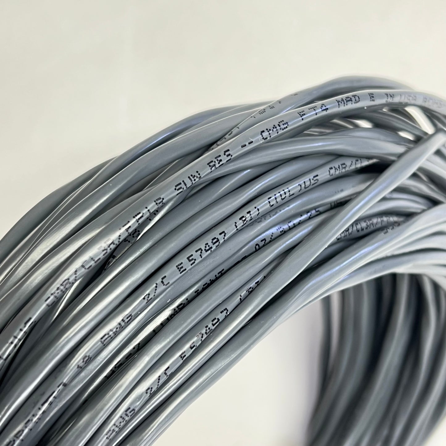 Nonplenum Multi-conductor Cable 18/2 AWG 0.17"OD 300 VAC 100' Grey 952140609-100