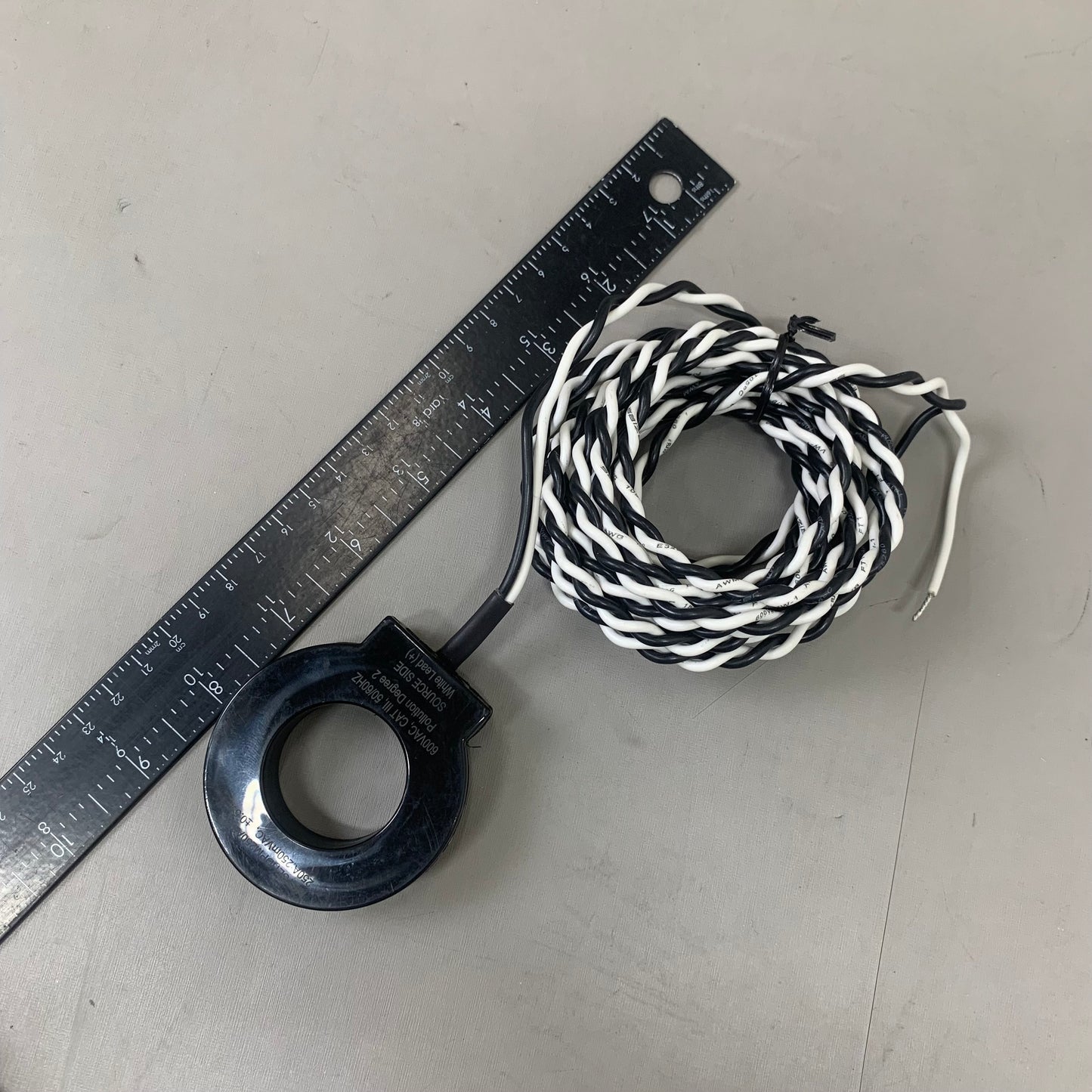 SCHNEIDER ELECTRIC Solid Core Current Transformer HDPM6000 METSEHDPM250A2T12