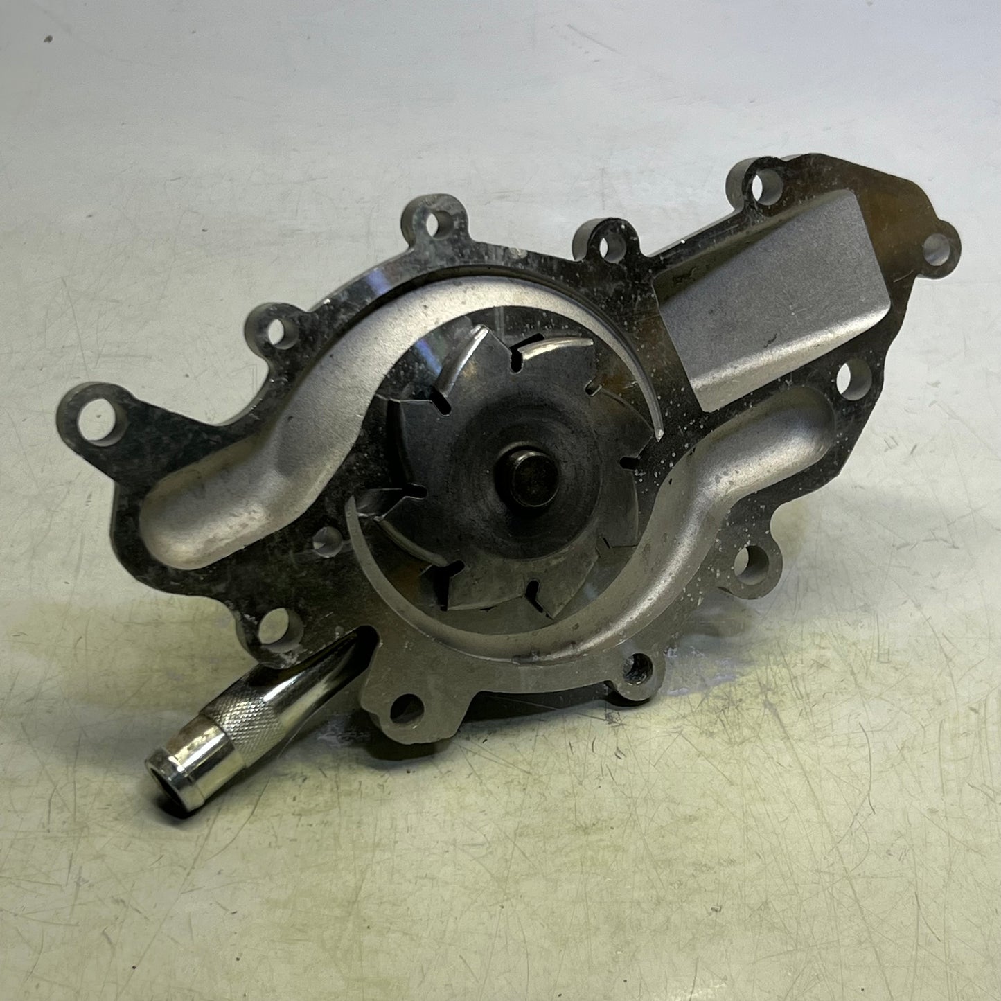 GATES Engine Water Pumps Sz 11"L x 5"H N14324