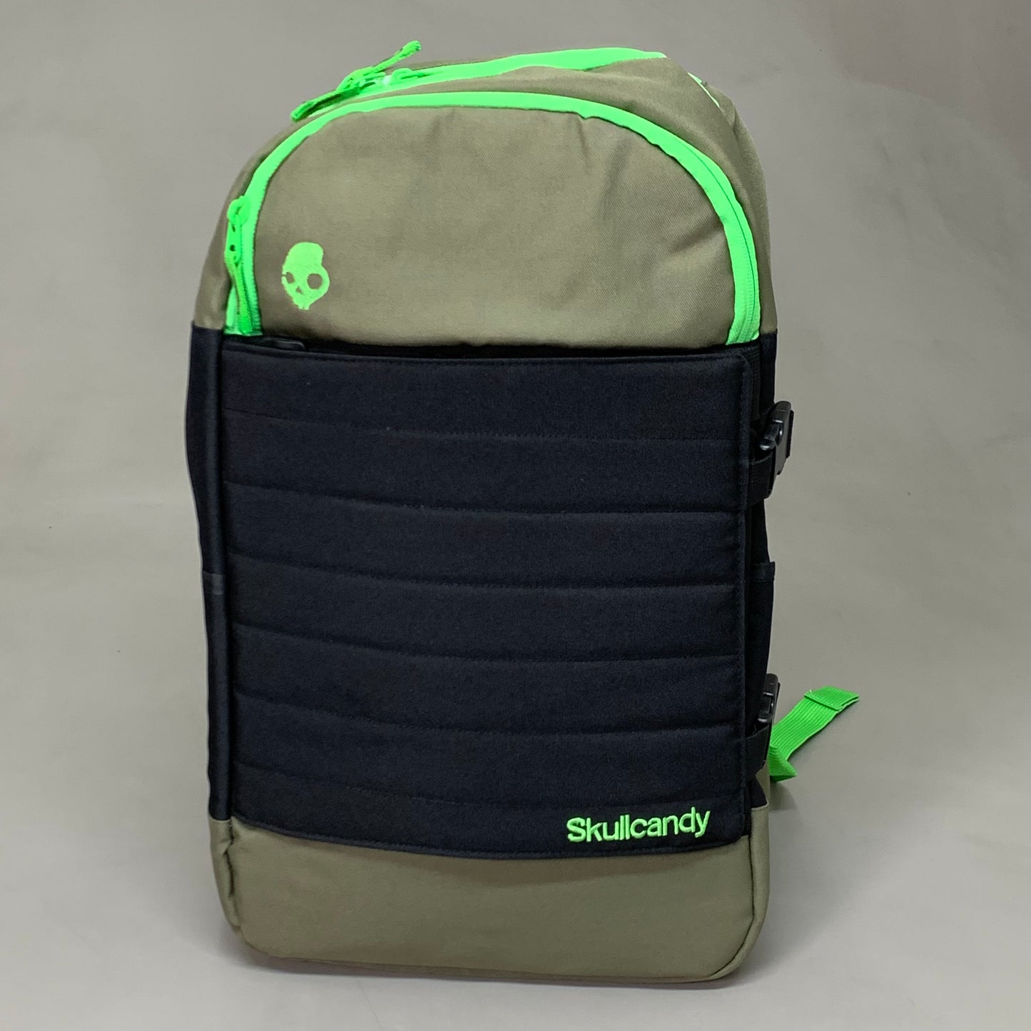 SKULLCANDY Heavy Duty Backpack 18" x 12" Green/Black SKDY1153