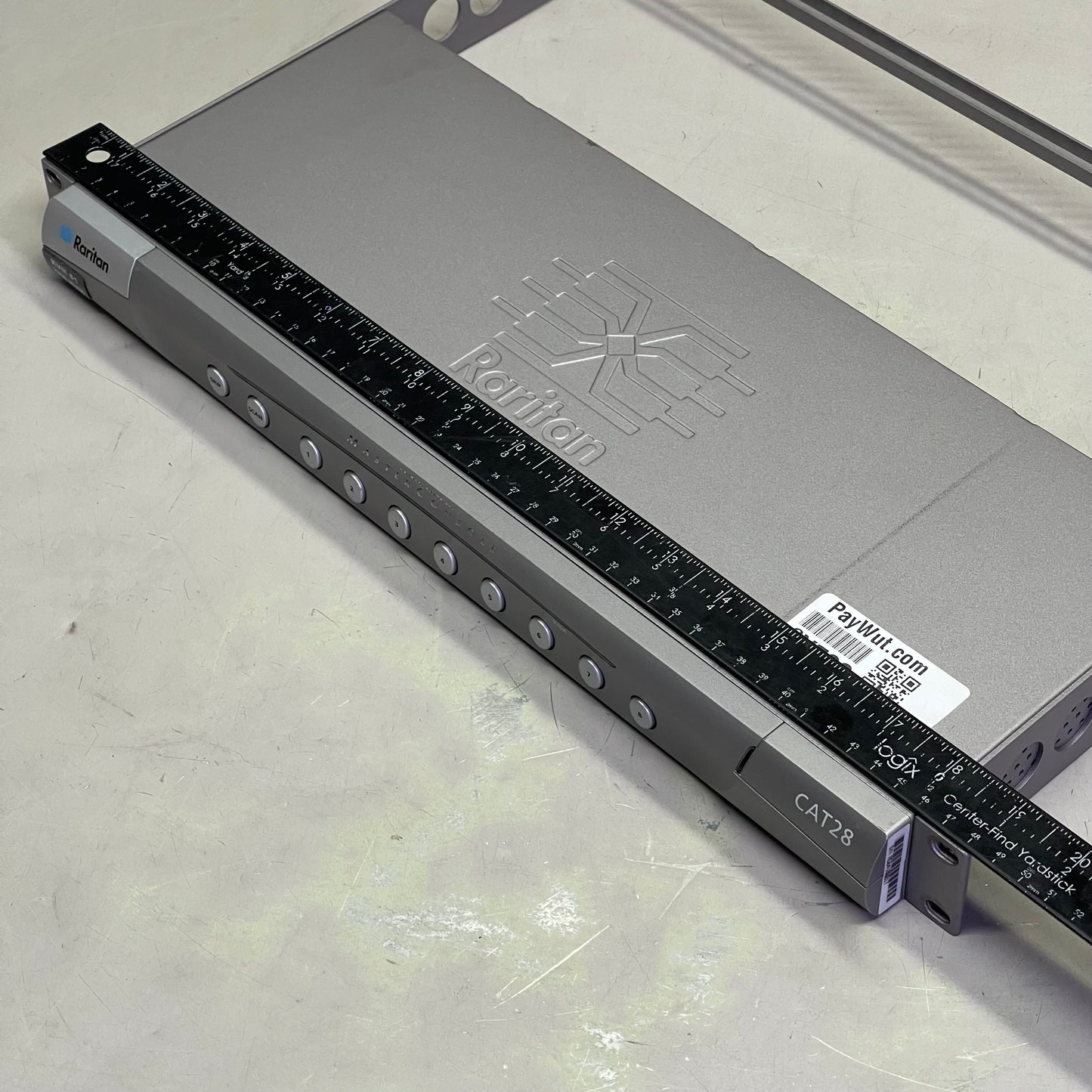 RARITAN MasterConsole CAT28 KVM Switch MCCAT28 (Used, Working)