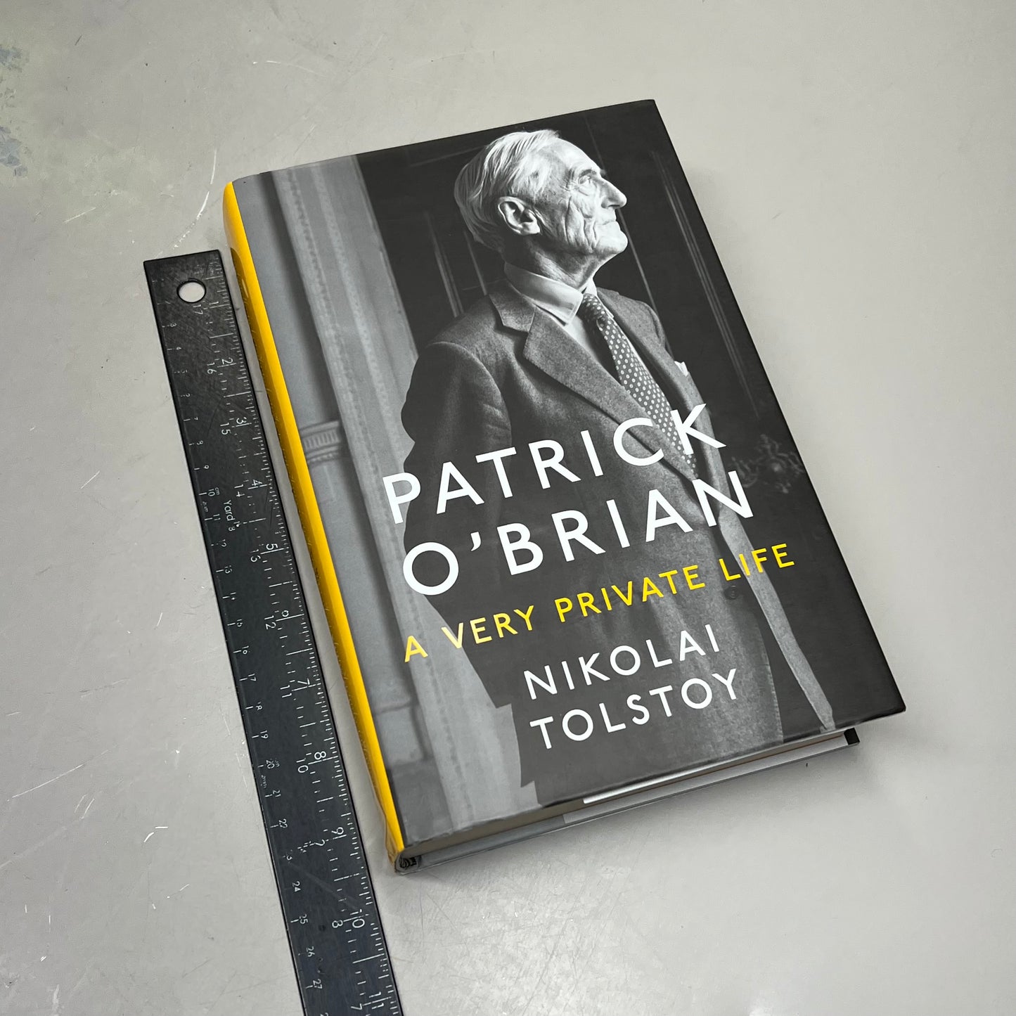 A VERY PRIVATE LIFE O'Brians Private Life Hardcover Biography By Nikolai Tolstoy