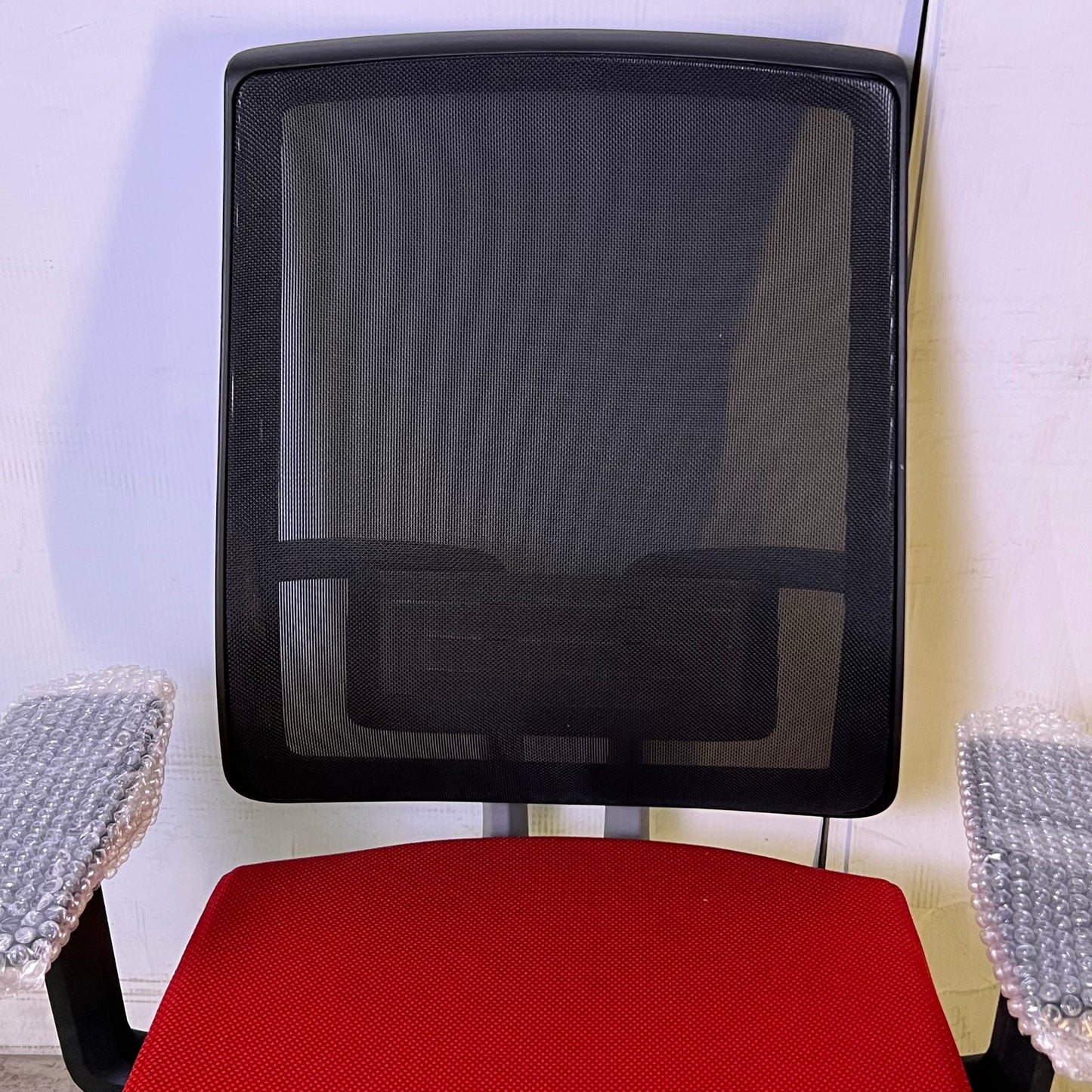 SITONIT SEATING Amplify Office Chair, Red Sz 19"W x 20"L x 42"H, 36-0164 (New Other, Distressed Box)