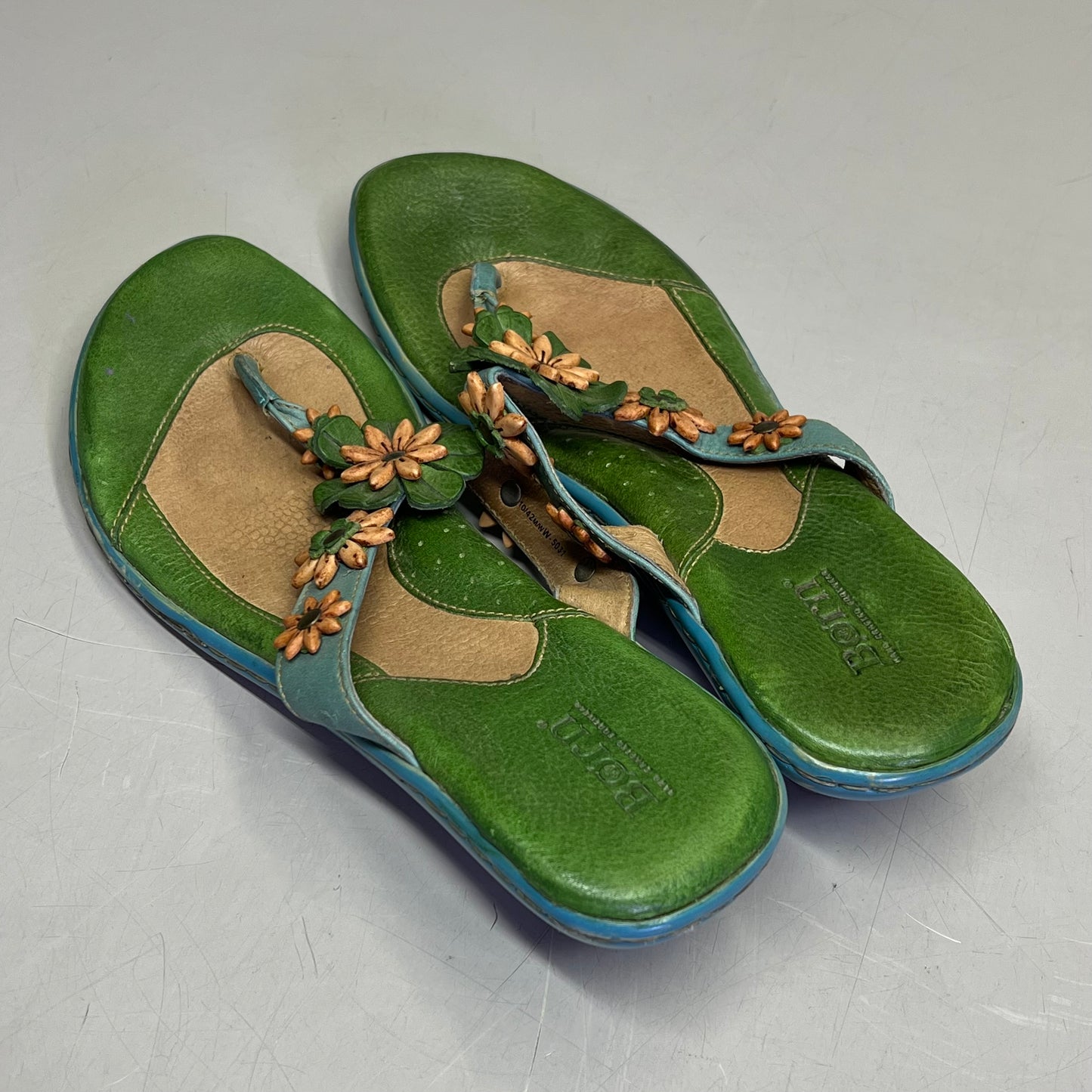 BORN Leather Beaded Flower Sandal W/ Heel Women's Sz 12 Green/Blue (Used)
