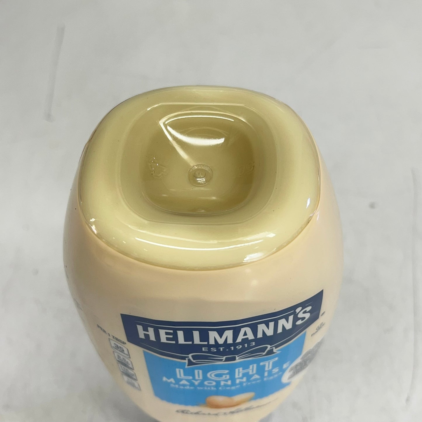 HELLMANN'S (6 PACK) Light Mayonnaise in Squeeze Bottle 20 fl oz White BB 11/26