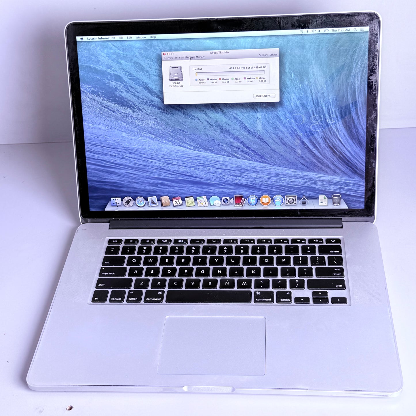 APPLE Laptop 16GB Memory MacBook Pro 15.4" Charger Not Included (Pre-Owned)