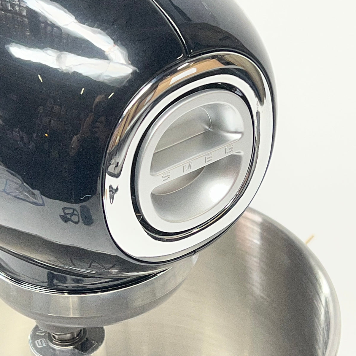 SMEG Kitchen Stand Mixer Full Color 50's Style 600w Black SMF03PBEU