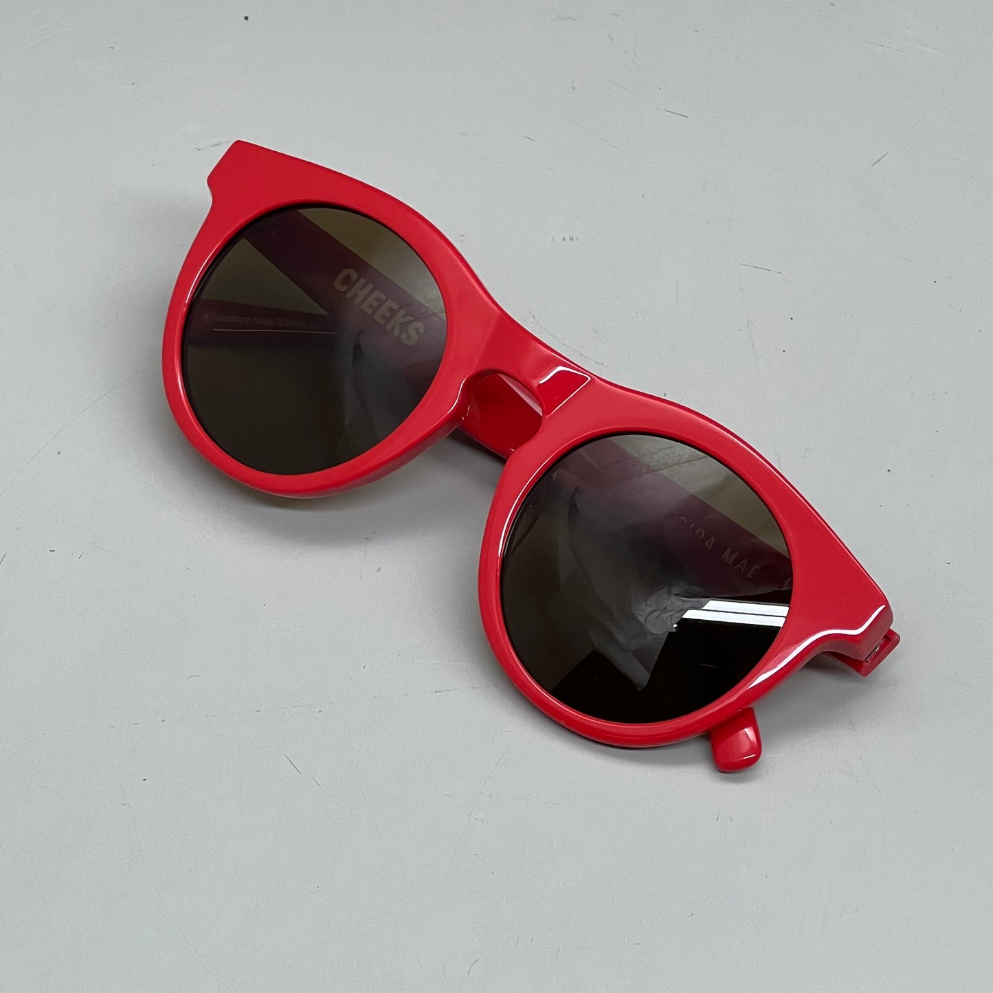 FRIDA MAE CHEEK Acetate Round Polarized Lens Sunglasses Red SUN-ROUND-RED