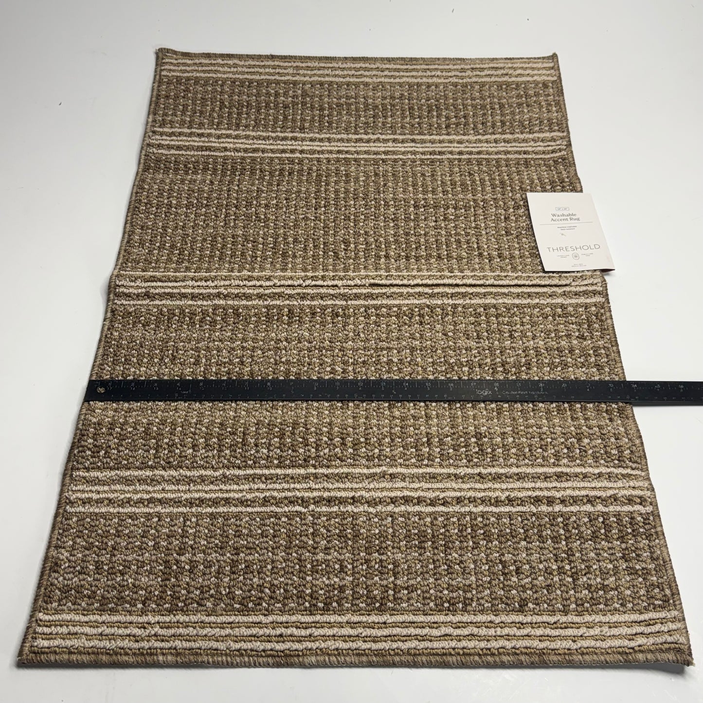 THRESHOLD Washable Tufted Accent Rug Sz 24" x 36" Light Brown