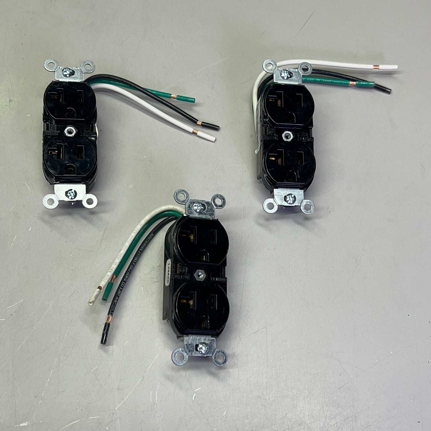 LEVITON (3 PACK) Duplex Receptacle/Outlet Industrial Grade Black 5362-LE