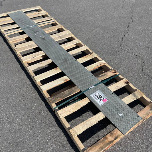 ZA@ Pallet of MIXED Diamond Tread Plate 120”x12” (AS-IS)