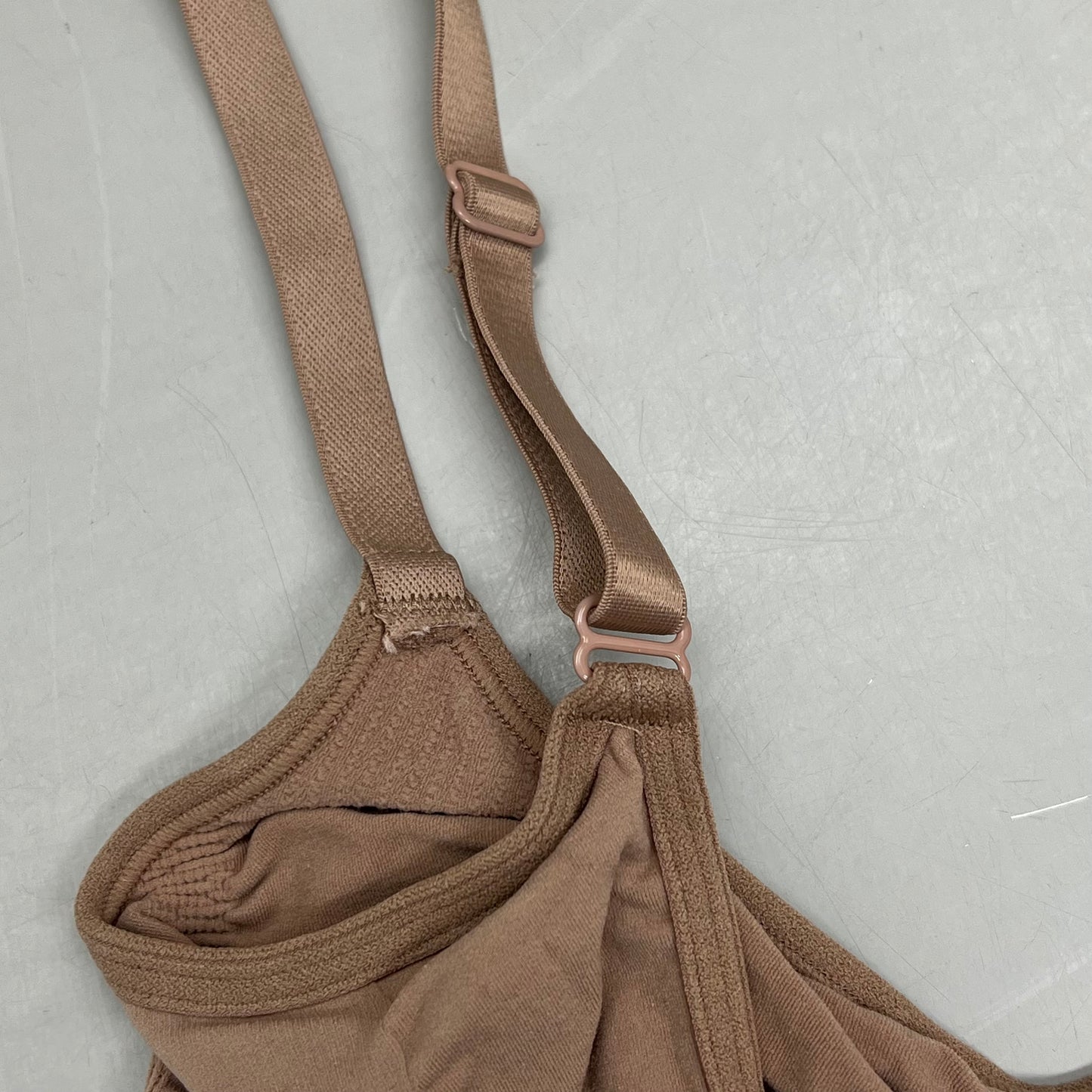 SKIMS Strong Support Seamless Bralette Pique Stitching Women's Sz L Sienna