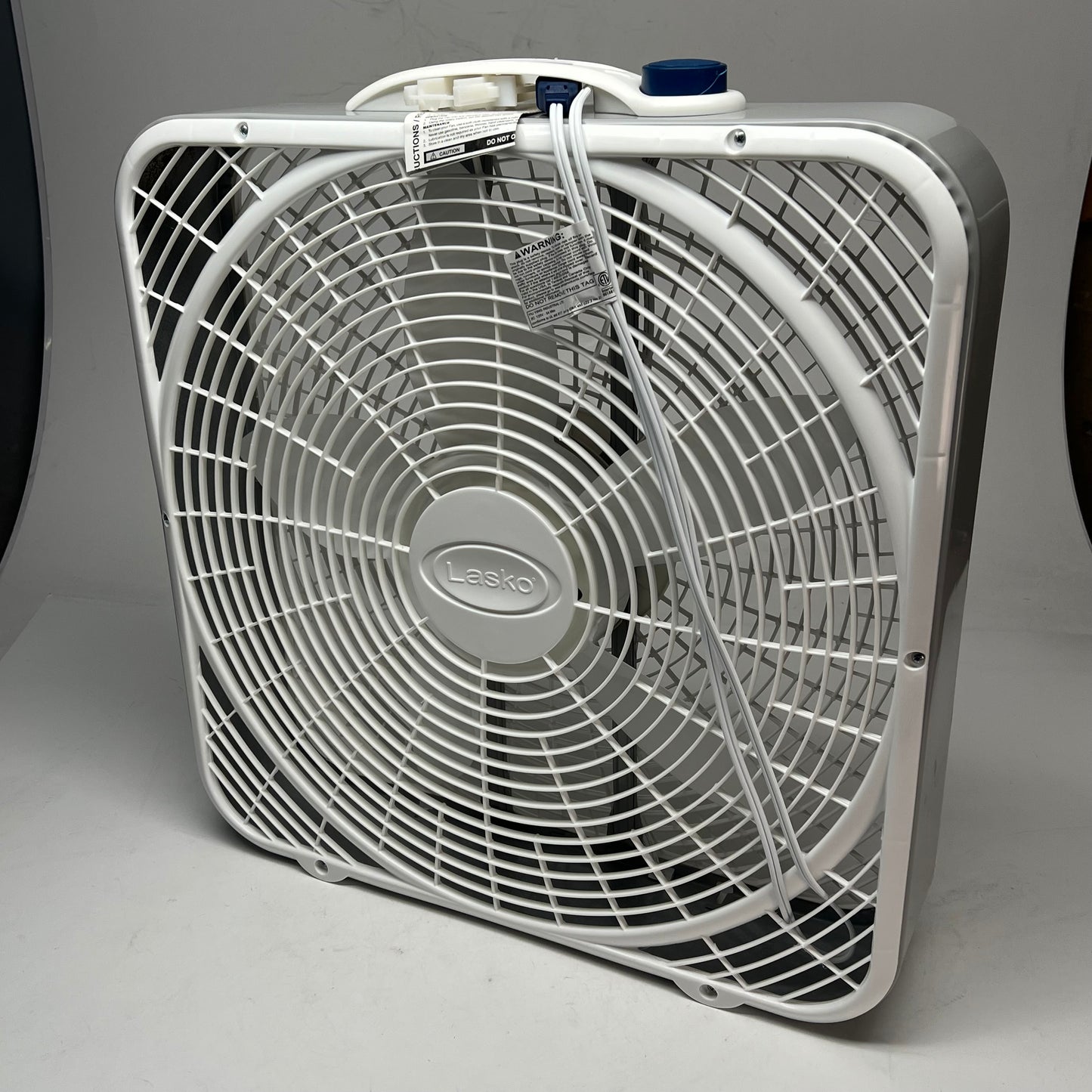 ZA@ LASKO Weather Shield Box Fan High Performance 20" Blade White (As-Is)