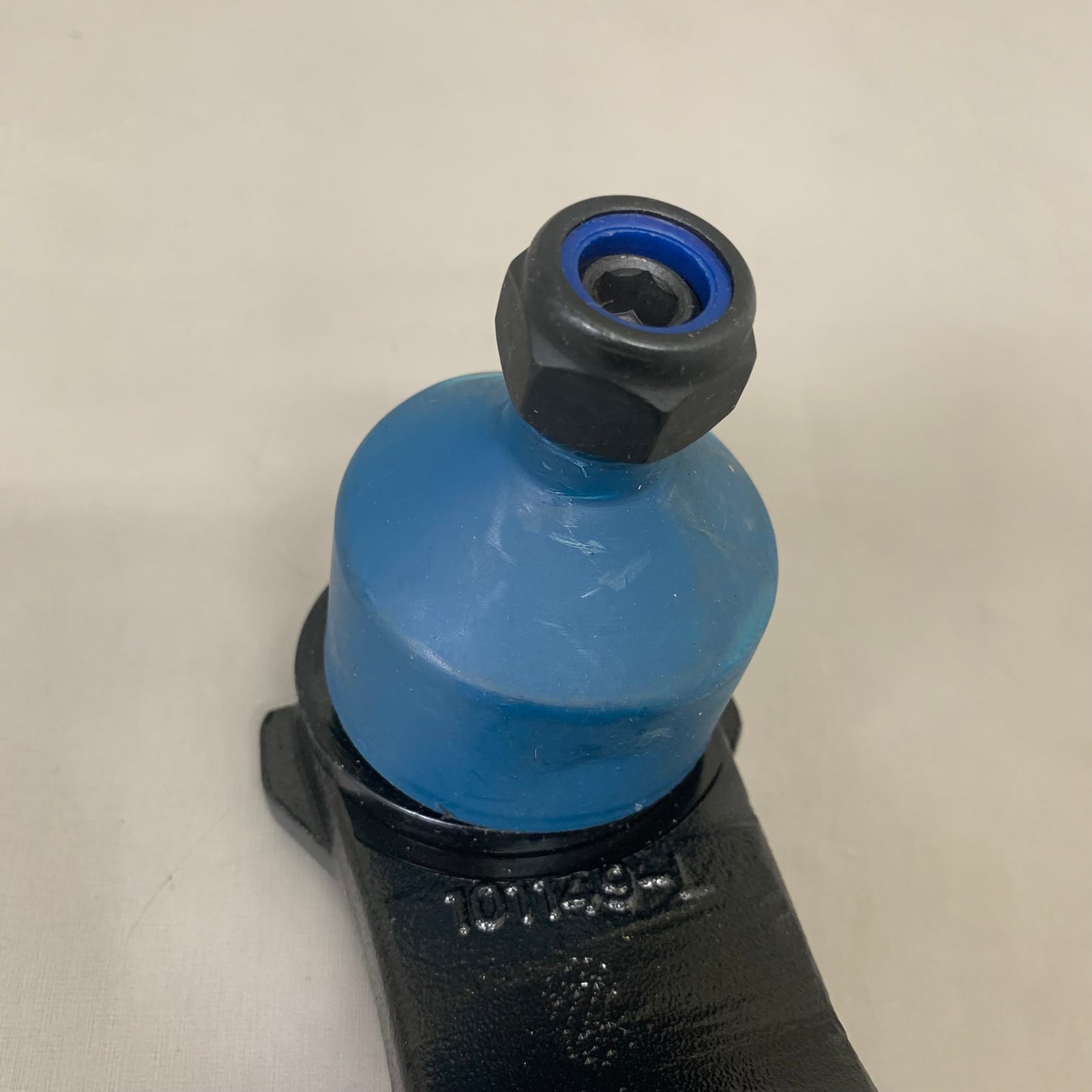 MOOG Suspension Control Arm & Ball Joint Assembly for Chevrolet SSR RK641496