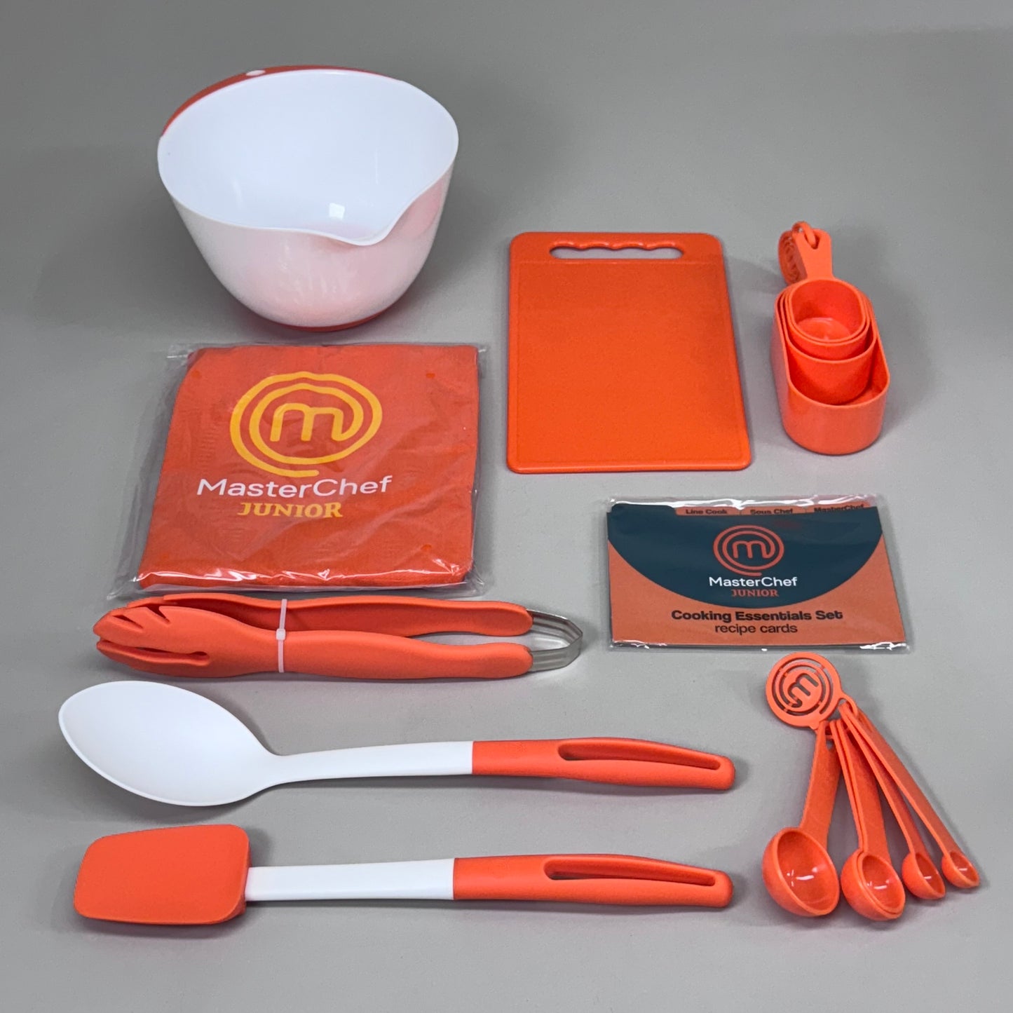 MASTER CHEF Junior 9 Piece Cooking Essential Set Ages 6+ Orange 012022