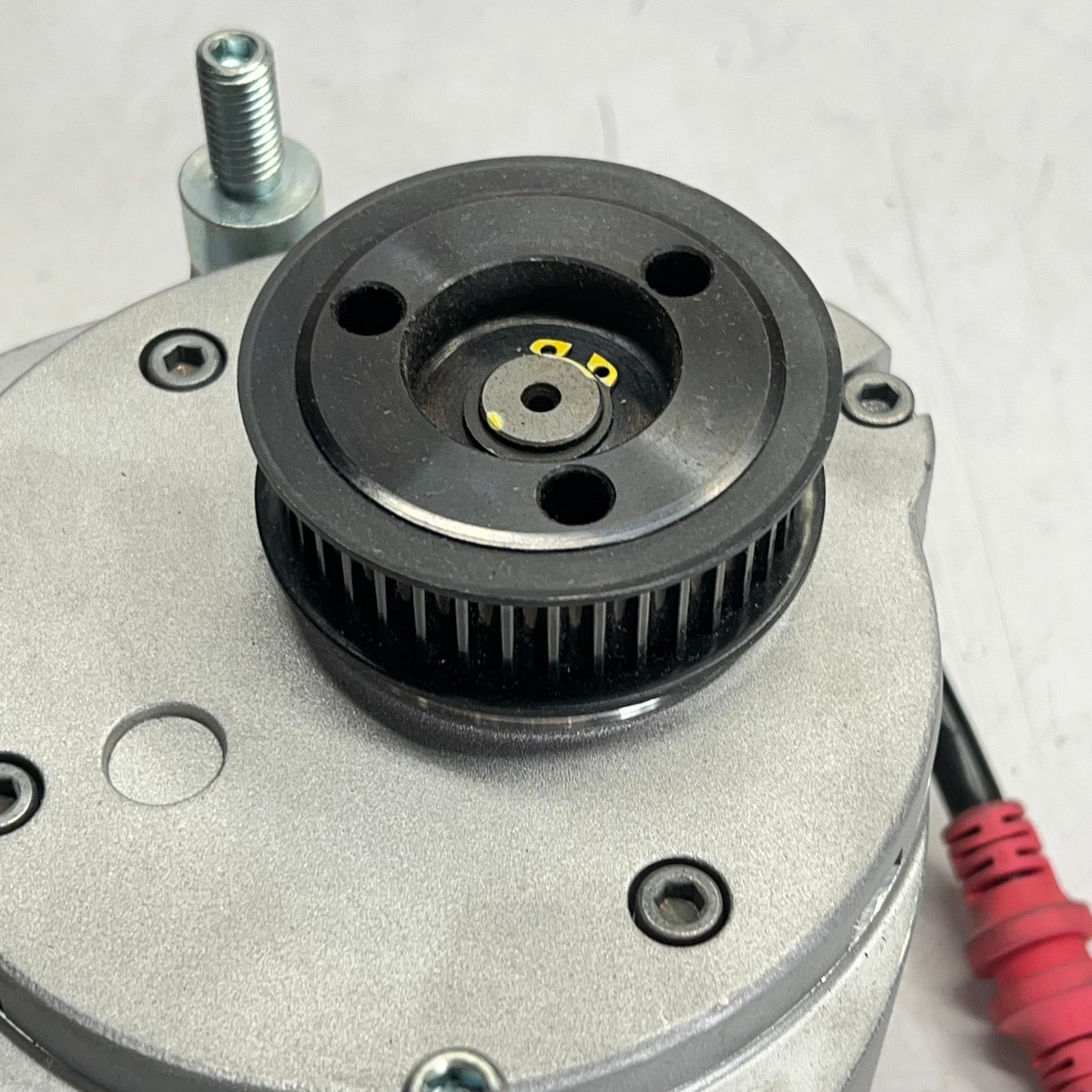 NIDEC Brushless Permanent Magnet Gear Motor 3 Phase 30-48V 600-01782