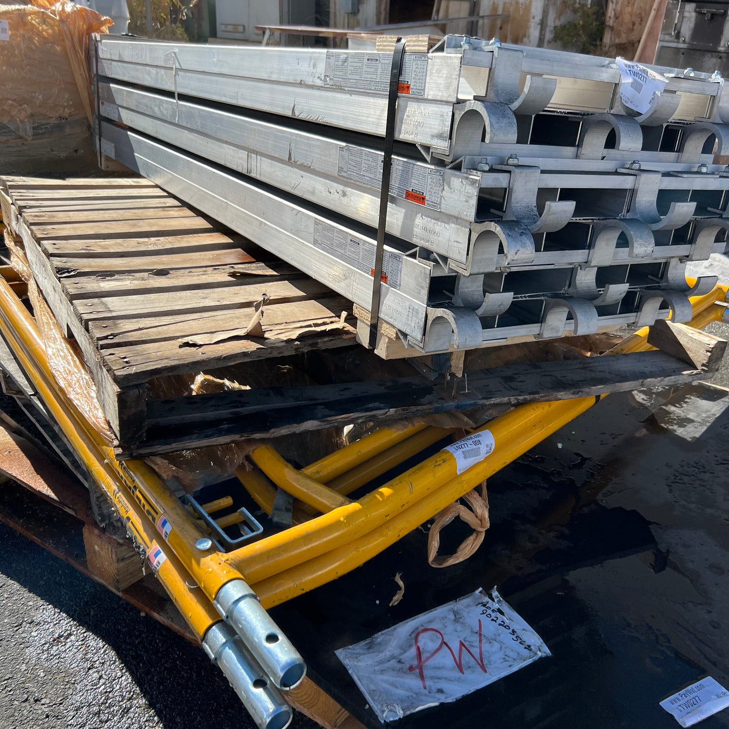 ZA@ 3 Pallets of BIL-JAX With Scaffolding Parts, 7ft. L x 19 in.W Scaffolding platform Alluminum, ladde frame, Lev Extension 0034-093, Gate access For open end frame 0012-368, 4 Wheels (AS-IS, New other)