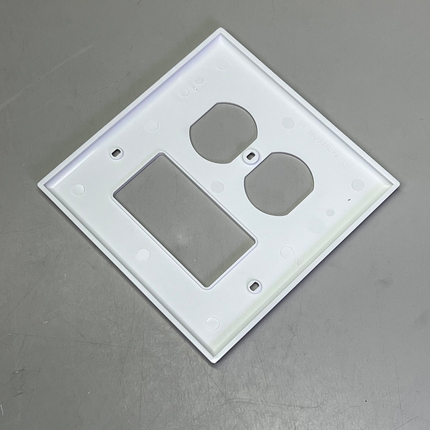 LEVITON (5 PACK) 2-Gang 1-Duplex Outlet Receptible Unbreakable Nylon  White PJ826-W