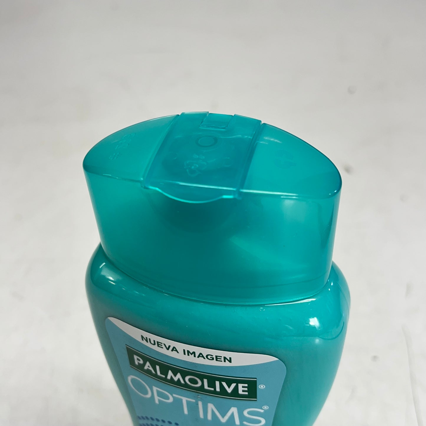 PALMOLIVE OPTIMS (2 PACK) Vital Keratina Super Repair Strengthening Shampoo 700ML