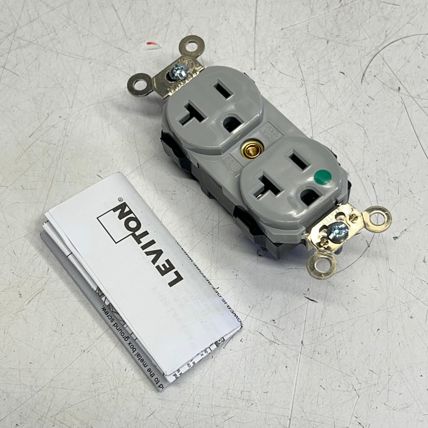 LEVITON  Lev-lok Hospital Grade Duplex Receptacle 20 Amp 125 V Grey M8300-GY