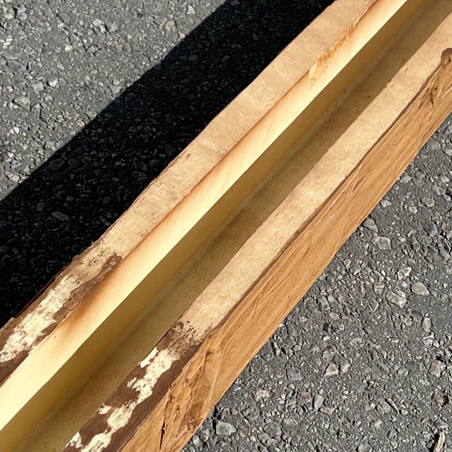 EKENA MILWORK Hertiage Timber Reclaimed Axe Cut Faux Wood Beam 3.5"x6'L Caramel
