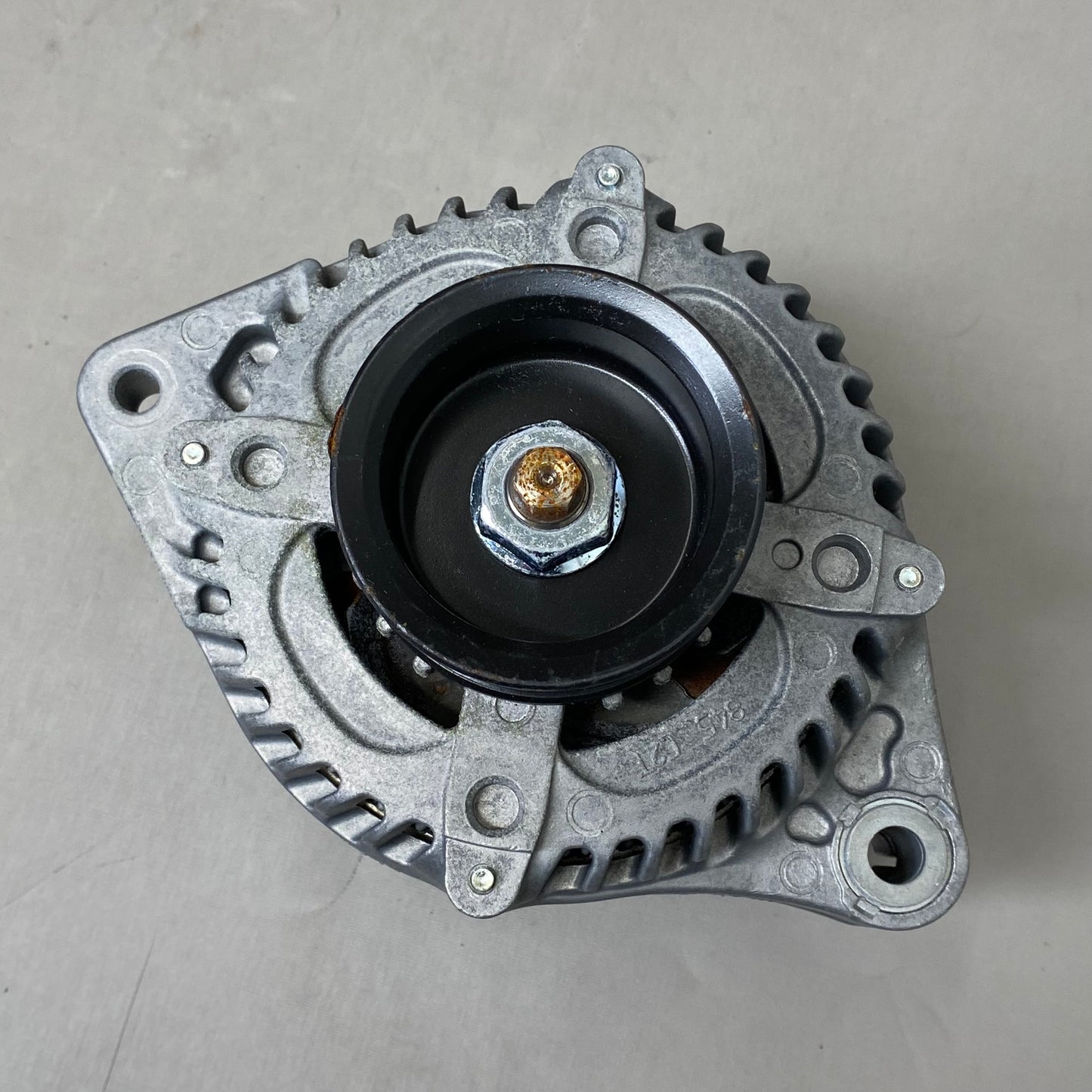 DENSO Alternator Replacement For Bosch, Wilson, Lester 210-0580