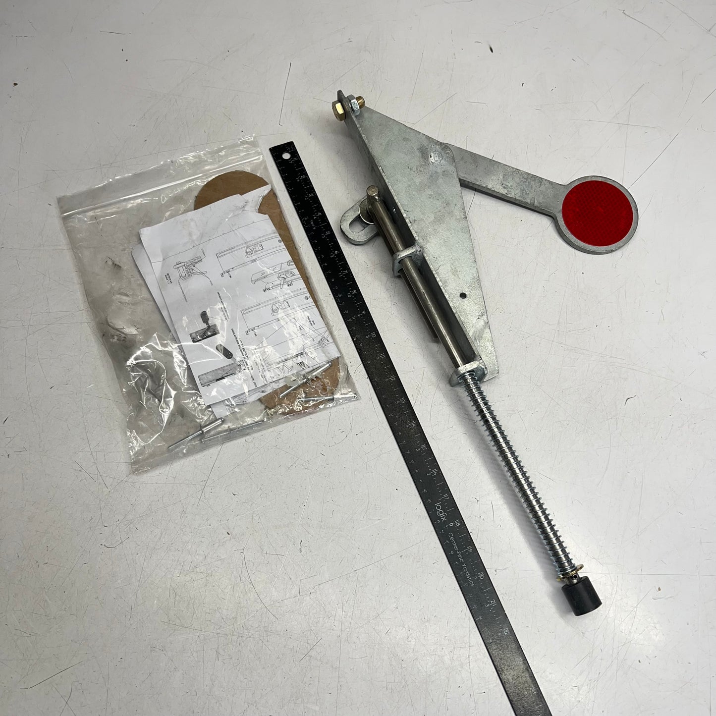 MAXON Genuine Oem Platform Stow Indicator Flag Kit 212478-01