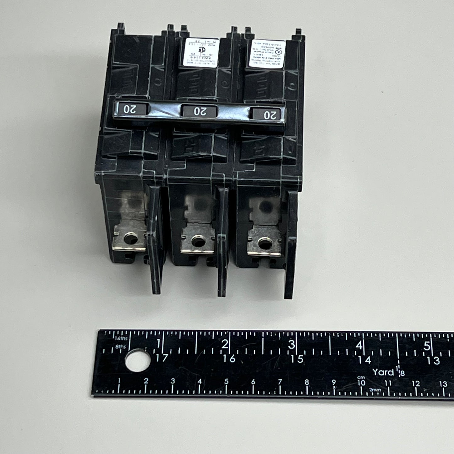 SIEMENS 20Amp Circuit Breaker Bolt-On 3 Pole 240 Volt BQ3B020