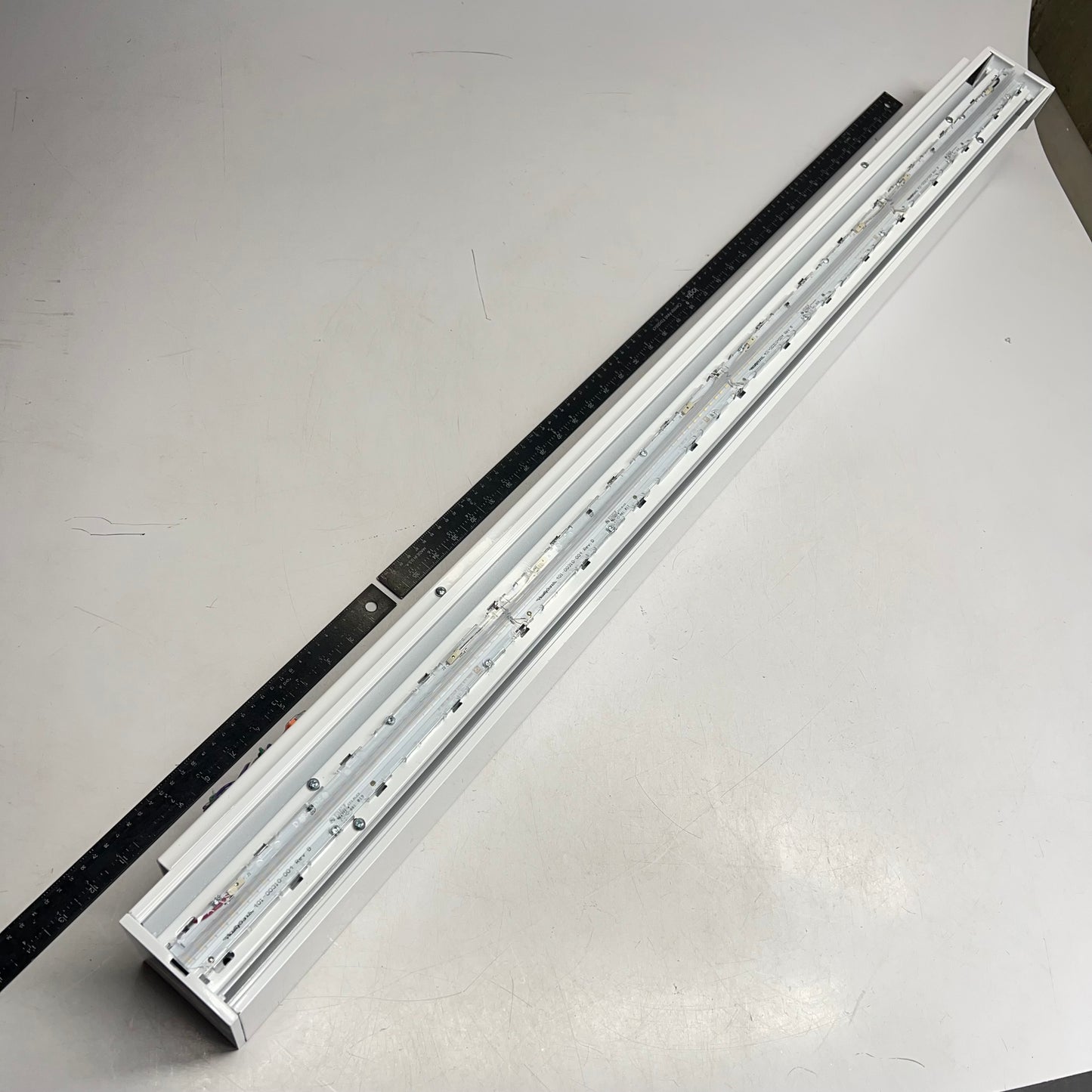 MARK LIGHTING T-Bar Led Ceiling Light 4' S4LWID U4 80CRI 40K 600LMF I80CRI I40K
