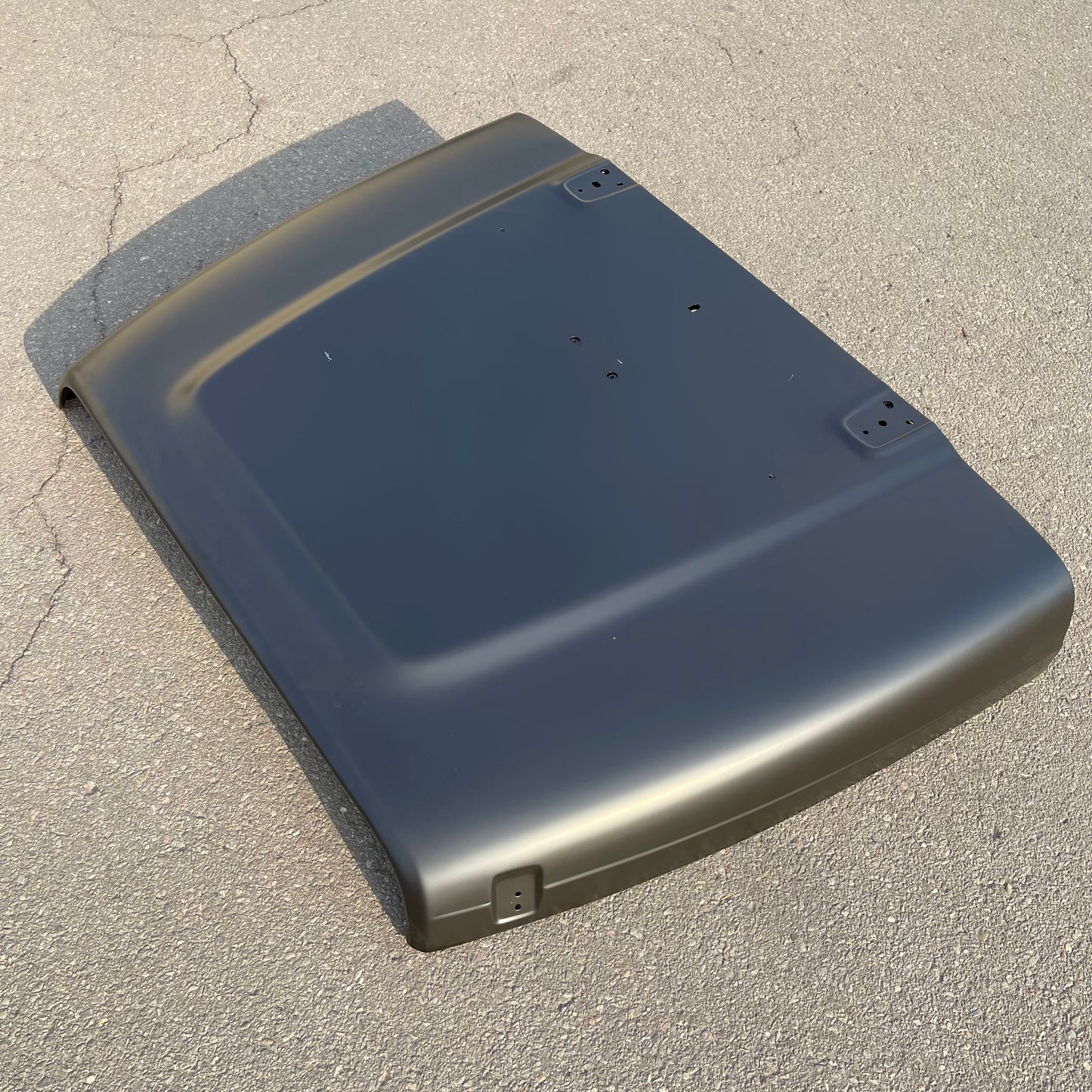 ZA@ Pallet of TONG YANG Hood For Jeep Wrangler 1997-2006 Black (AS-IS)