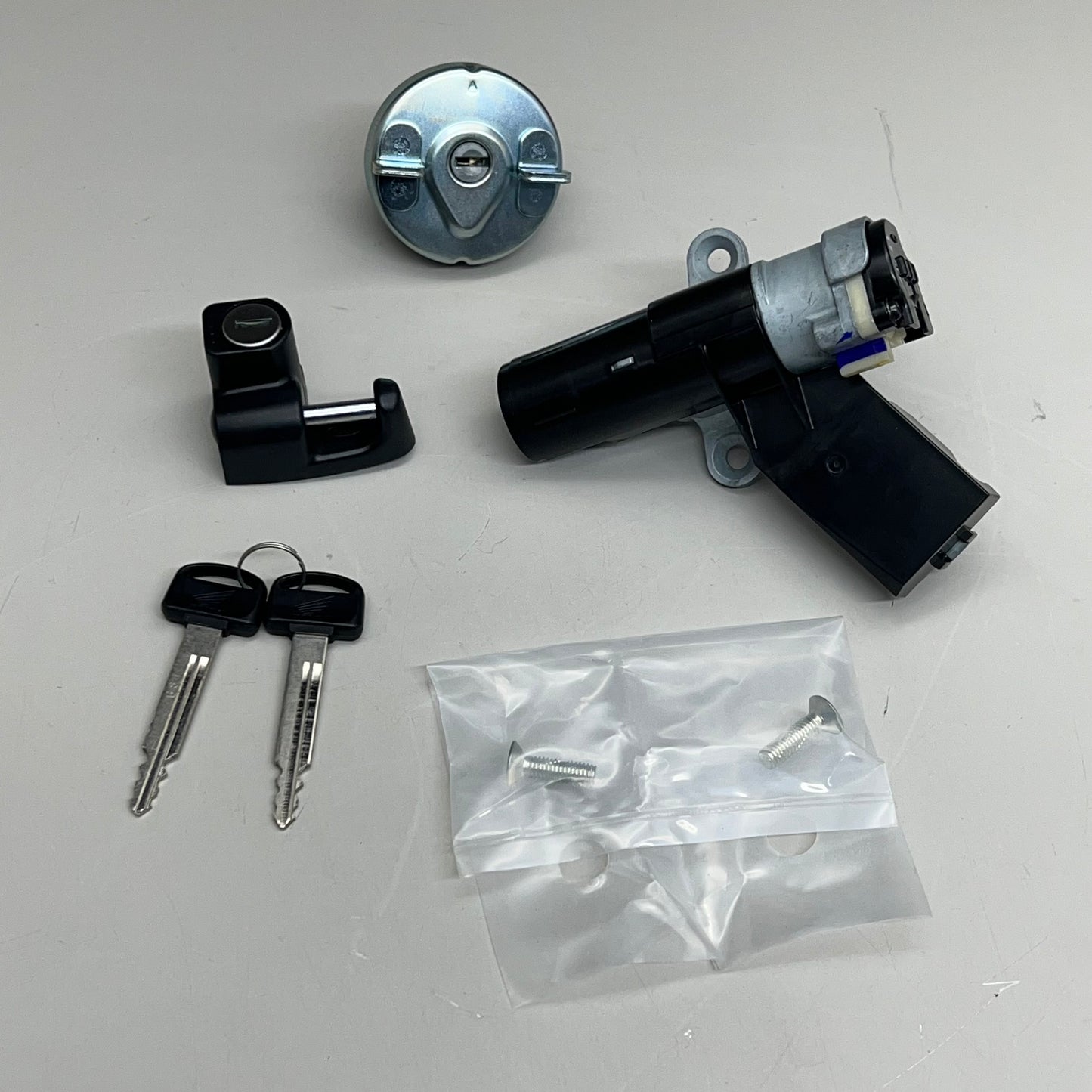 HONDA Key & Screw Set Genuine OEM 35014-GEZ-612