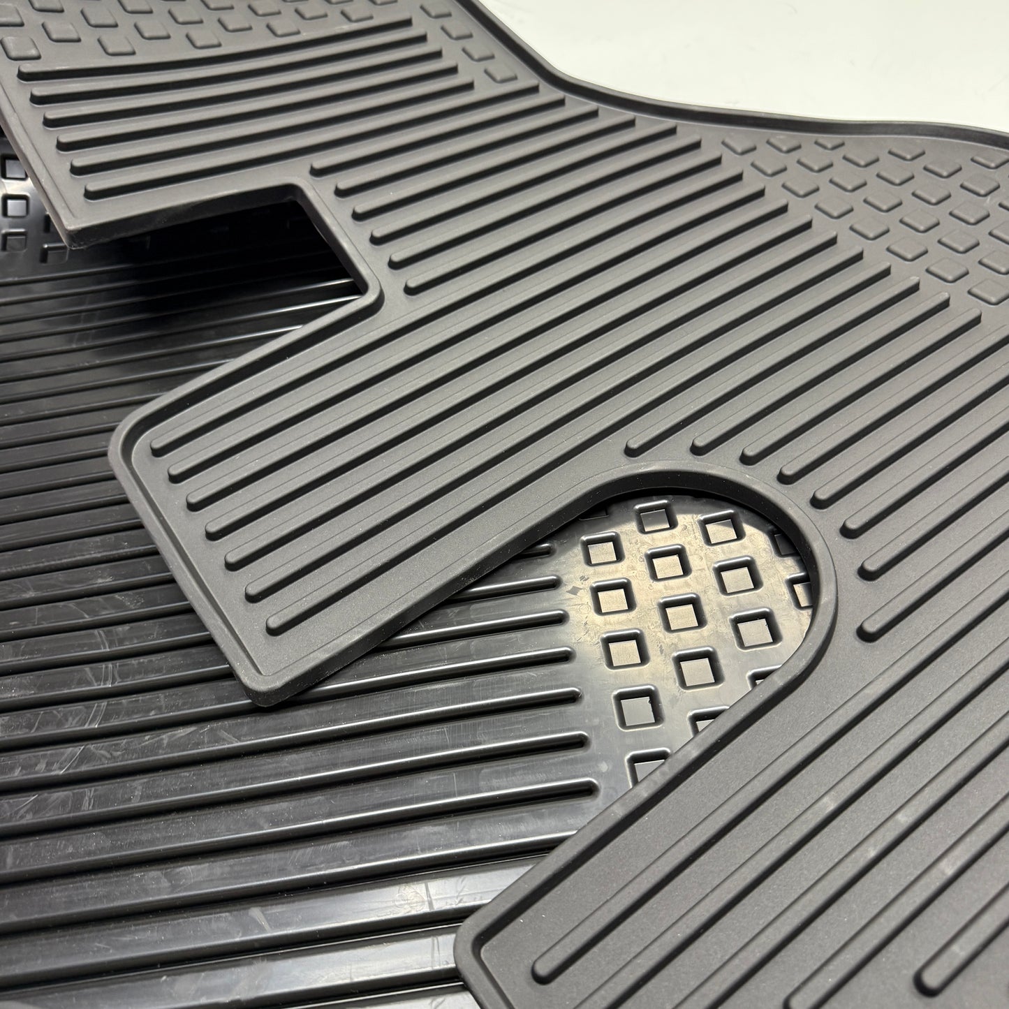 ISUZU OEM Front Floor Mat for NPR NQR NRR 2007-2023 Gas/Diesel 8-97829-908-0