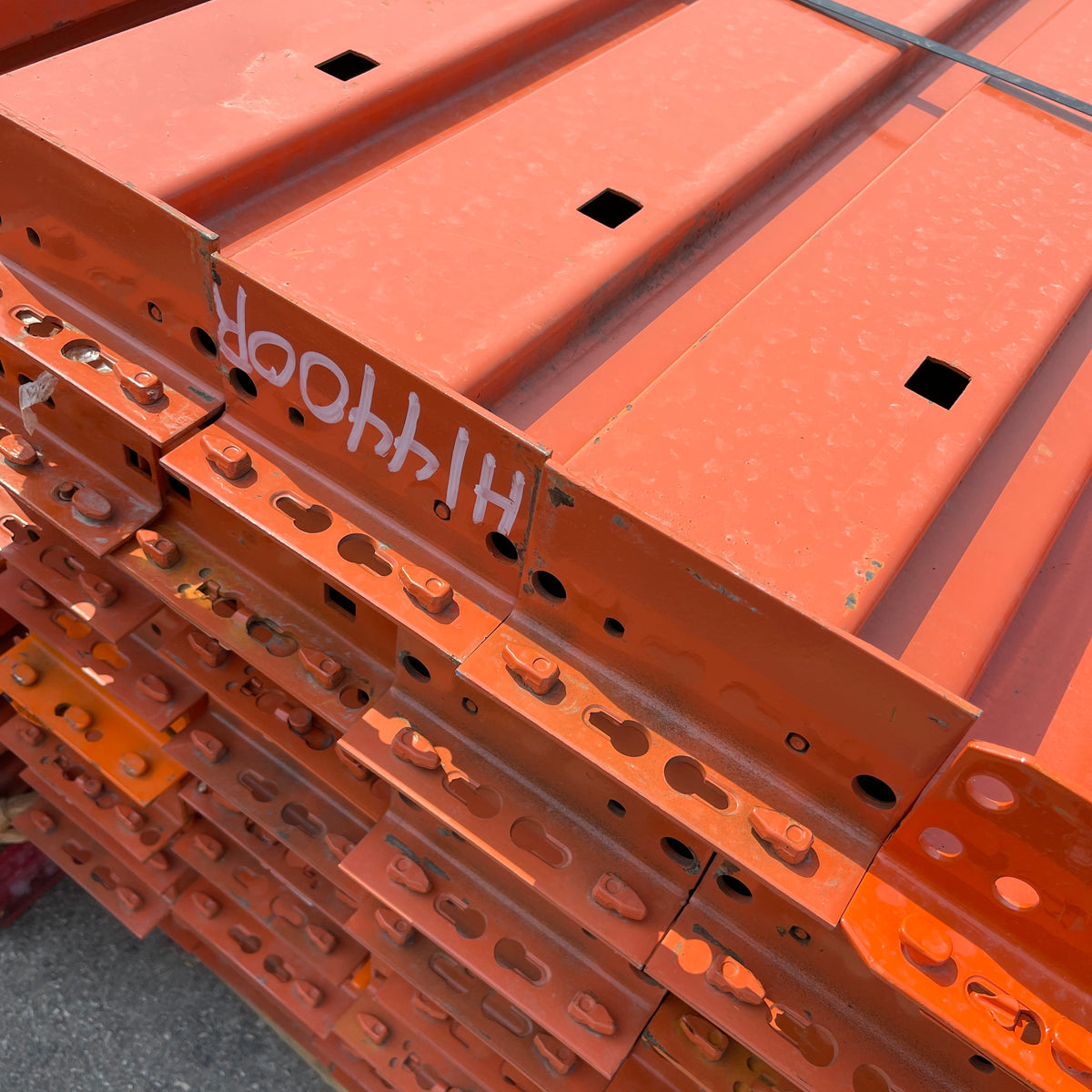 Storage Racking Crossbeam Connector INTERACK Pallet Rack Cross Beam Teardrop Style (Round & Angular) 8.5 f ...