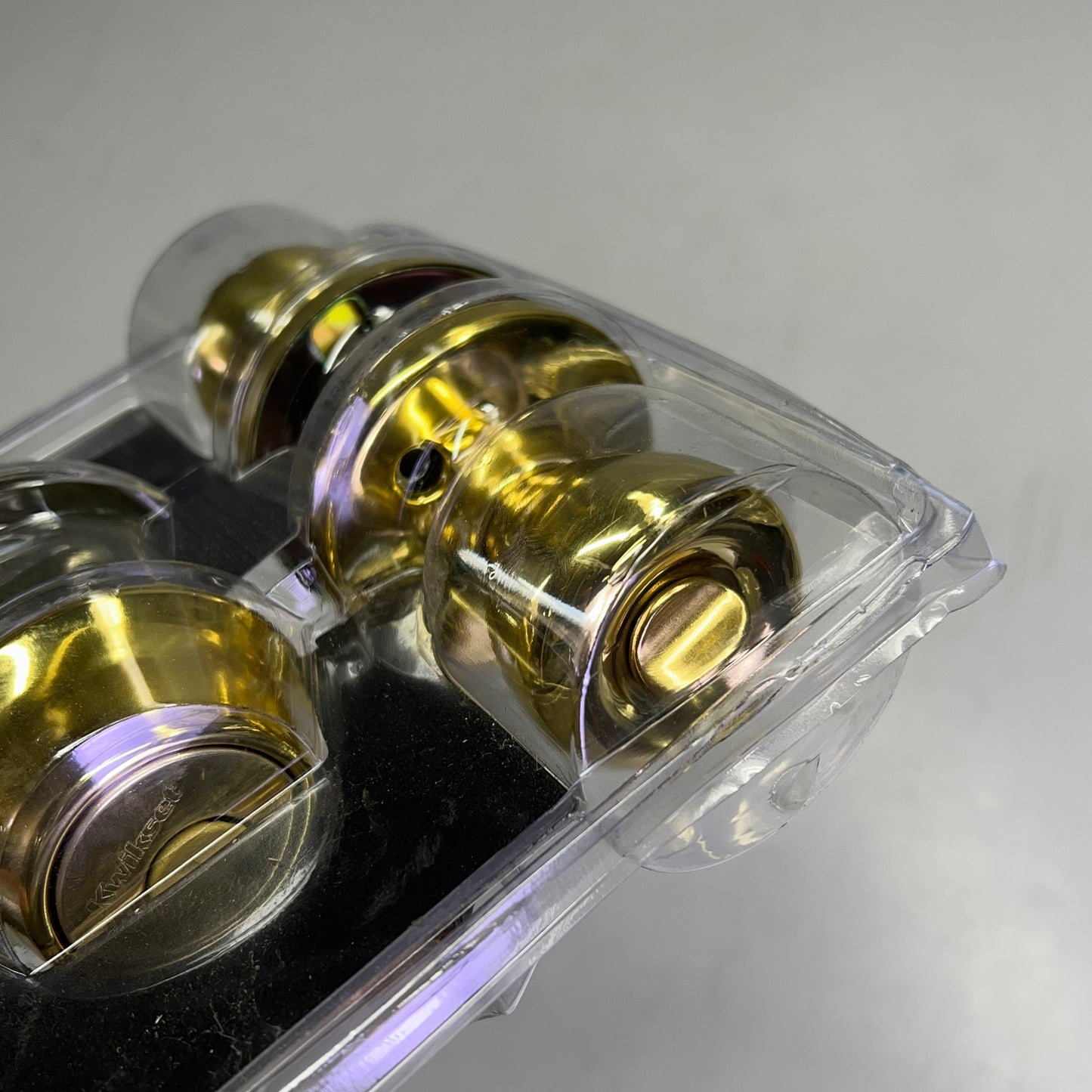 KWIKSET Tylo Polished Deadbolt & Passage Knob 1-3/4" Polished Brass 96900-253