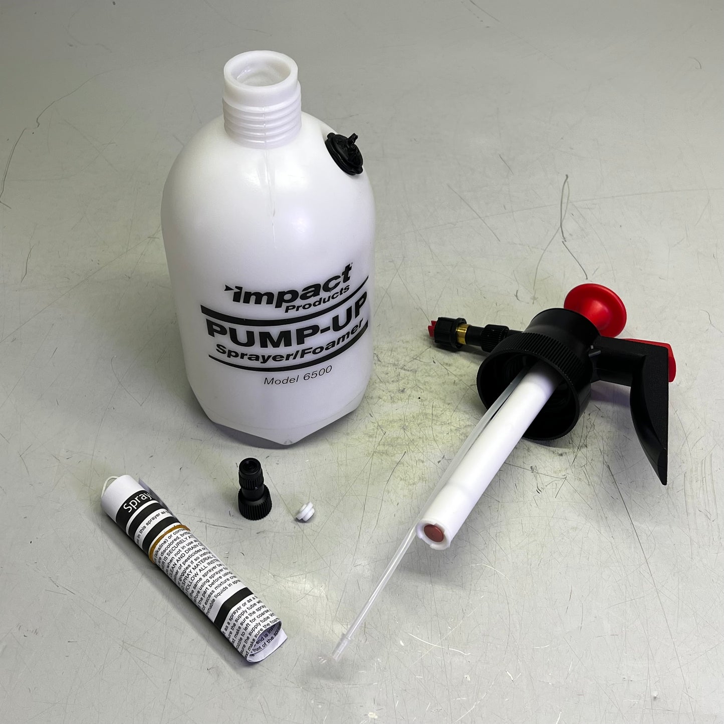 HOSPECO Impact Pump-Up Sprayer/Foamer 70 PSI 2 L Tank Clear/White IMP6500