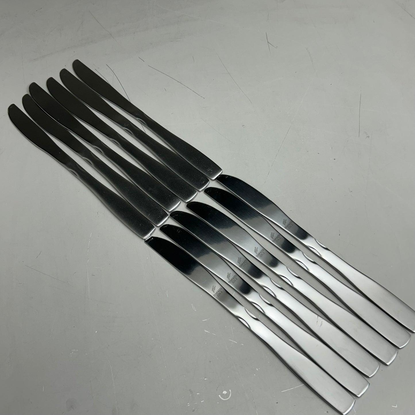 ABC (12 Pack) Stainless Steel Back Bay Stamped Dinner Knife 8.5" BBY-08 (New Other- Distressed Packaging)