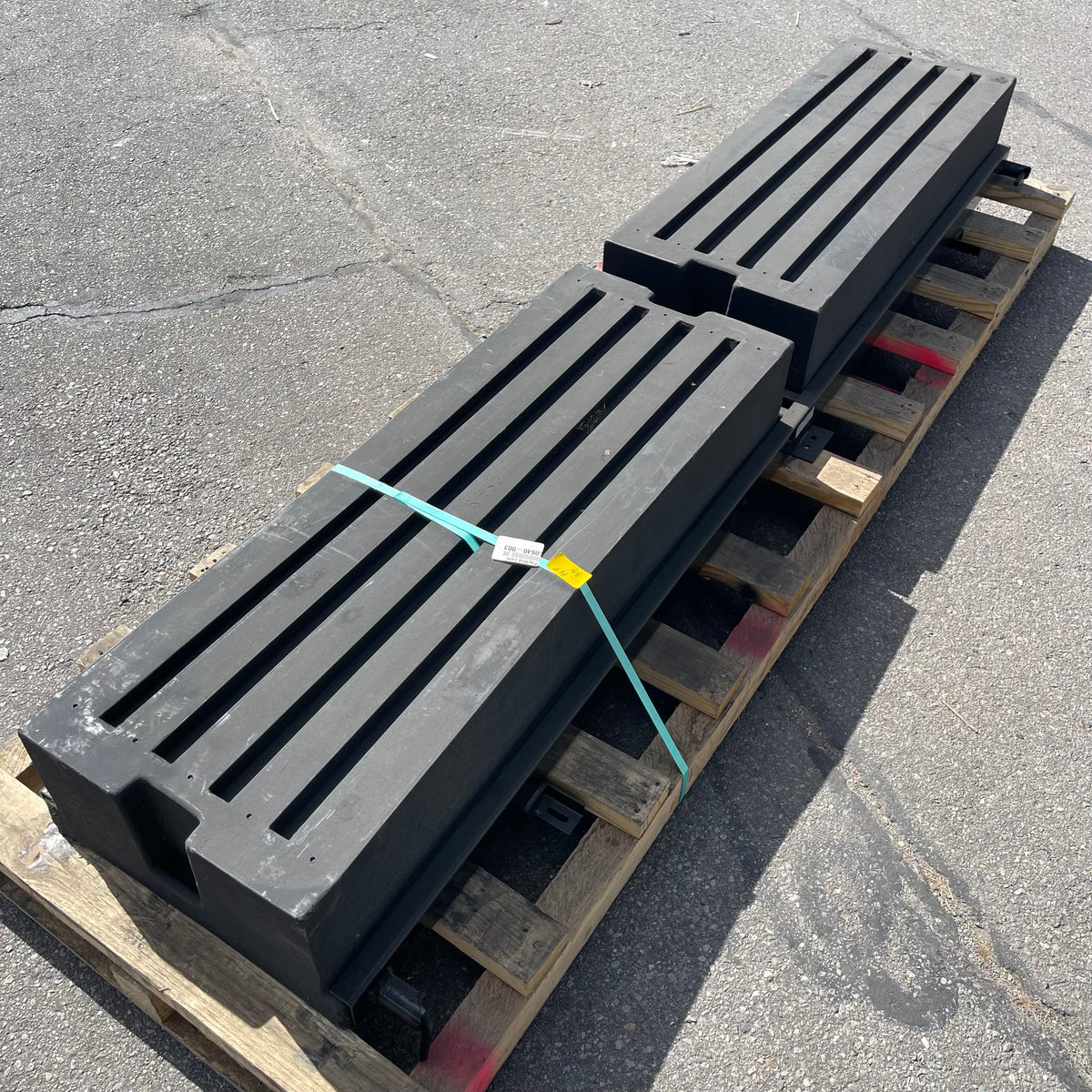LIPPERT Large Double Bin Storage System 100"x19"x9" Black