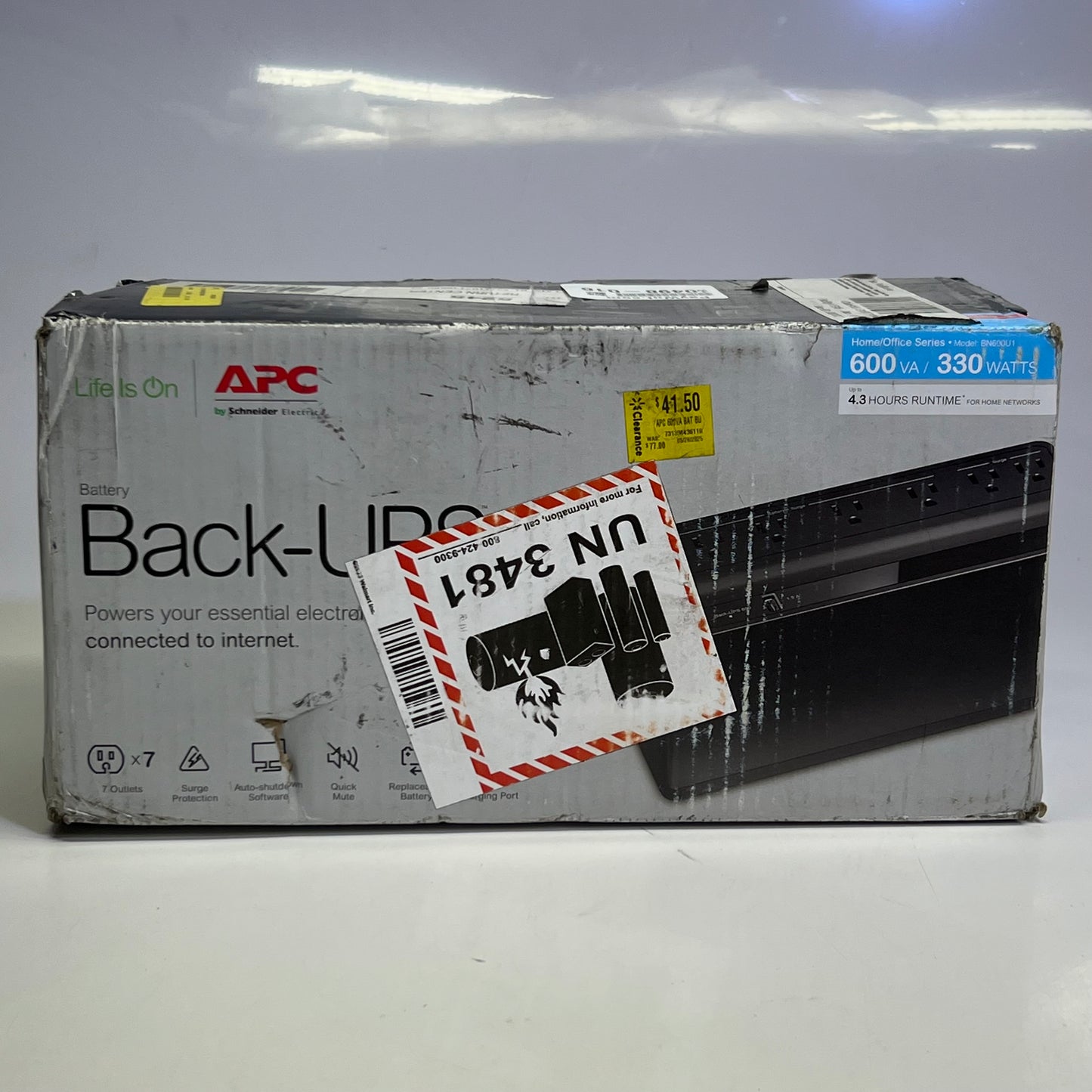 APC UPS 600VA, 330W Battery Backup Power Supply & Surge Protector with USB Charger