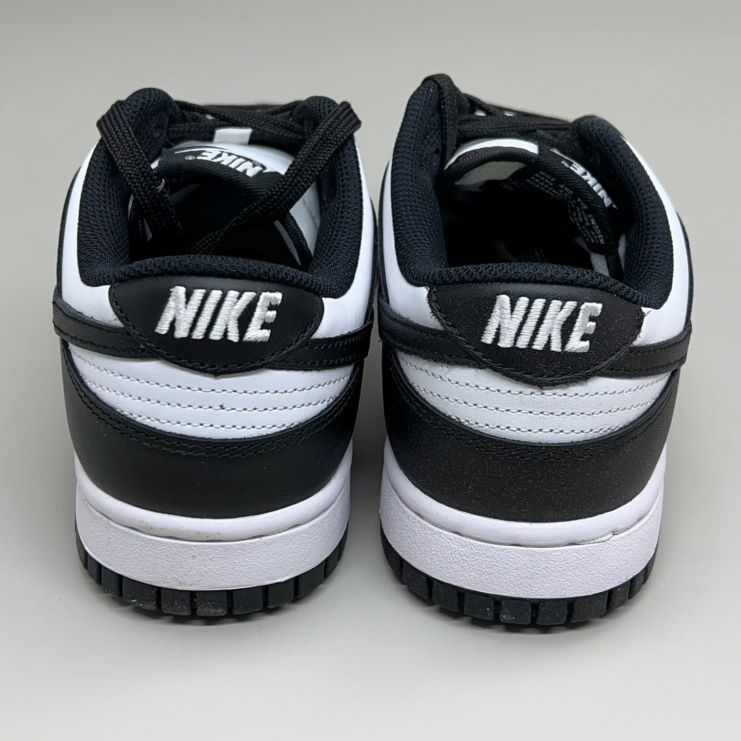 NIKE Dunk Low Classic Low Cut Foam Insole Sz Women's 8.5 White/Black DD1503 101