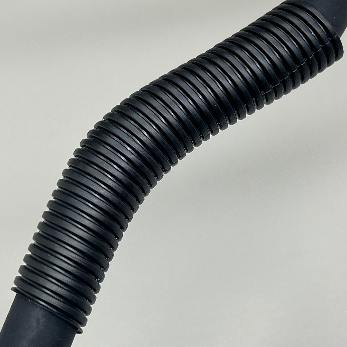 DAYCO Molded Heater Hose 21 1/2" Trunk Height EPDM Material Lincoln & Ford 87958