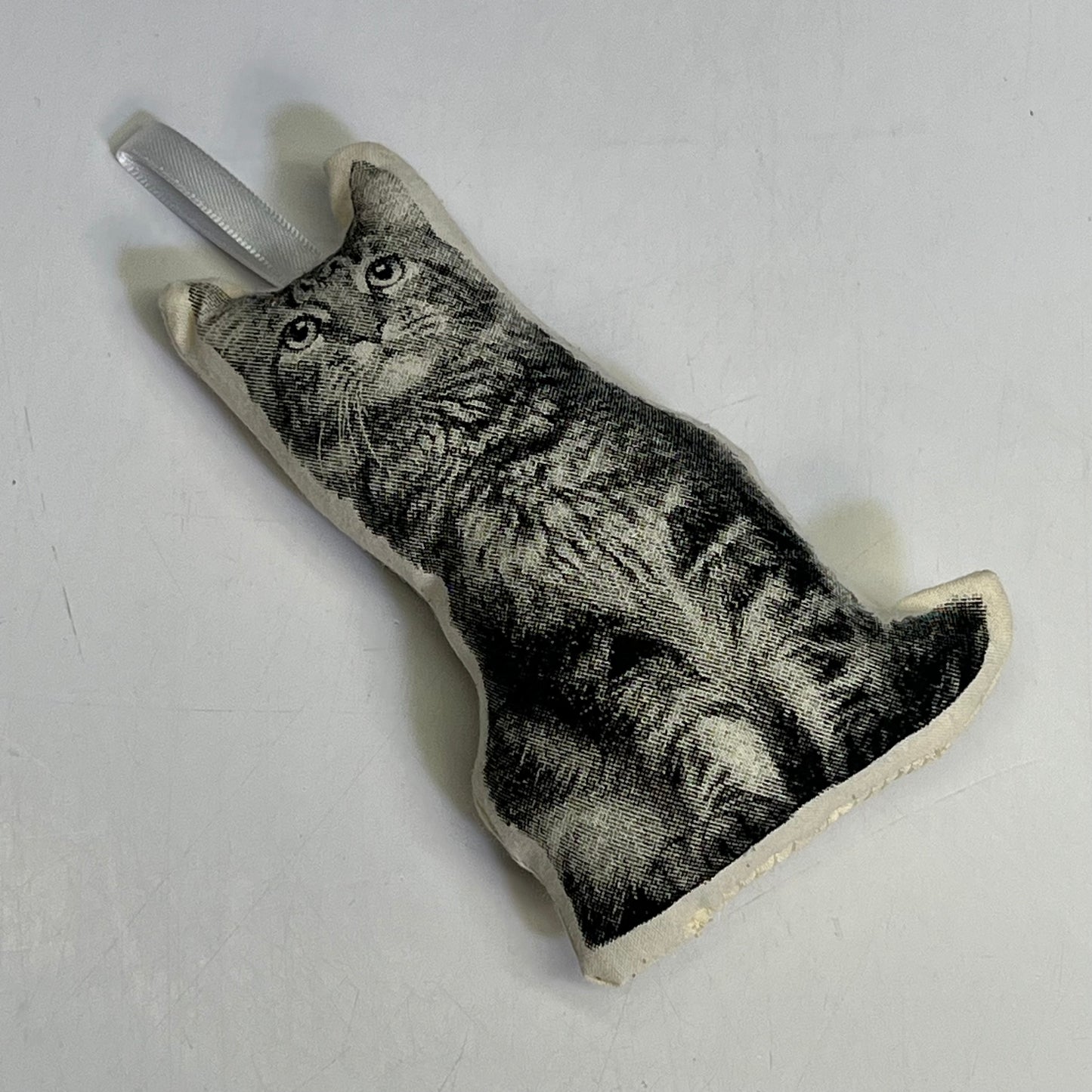 BRODERPRESS (3 PACK) Hand Silkscreened Cat Ornaments 3.5"x5" Black & White