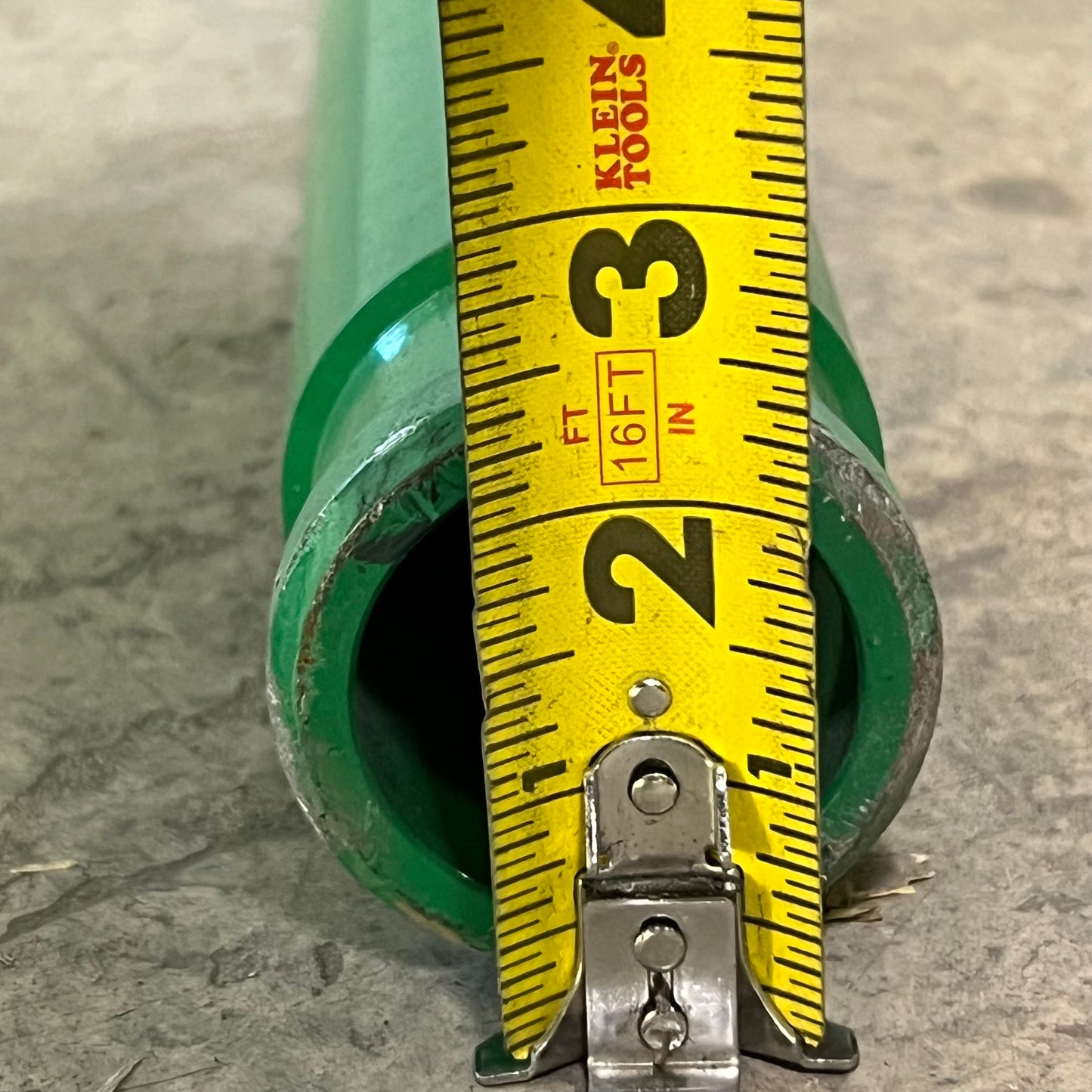 GREENLEE Spindle Reel Stand 76", Green 684