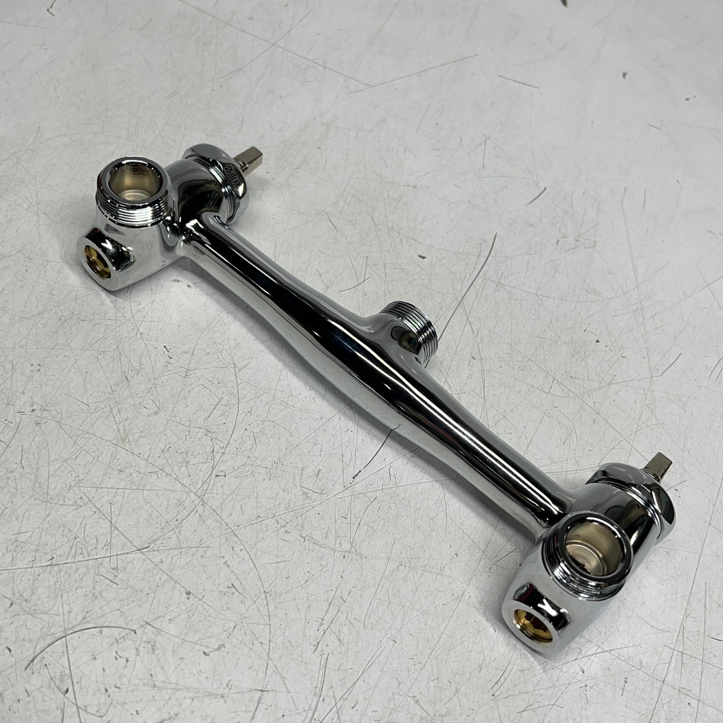 ZURN Wall-Mount Sink Faucet 6" Vacuum Breaker Spout Chrome Z843M1-XL-CS