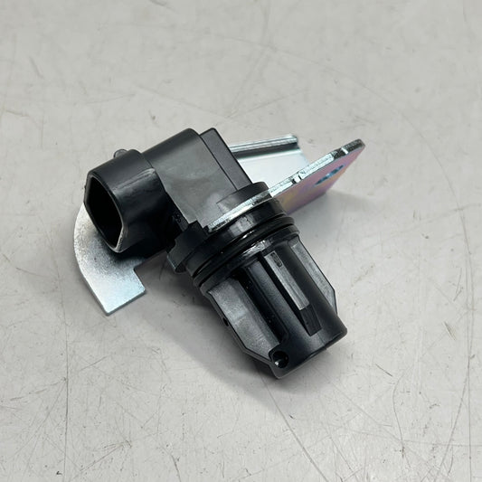 GM Genuine Parts Engine Camshaft Position Sensor Female Connector  12575483