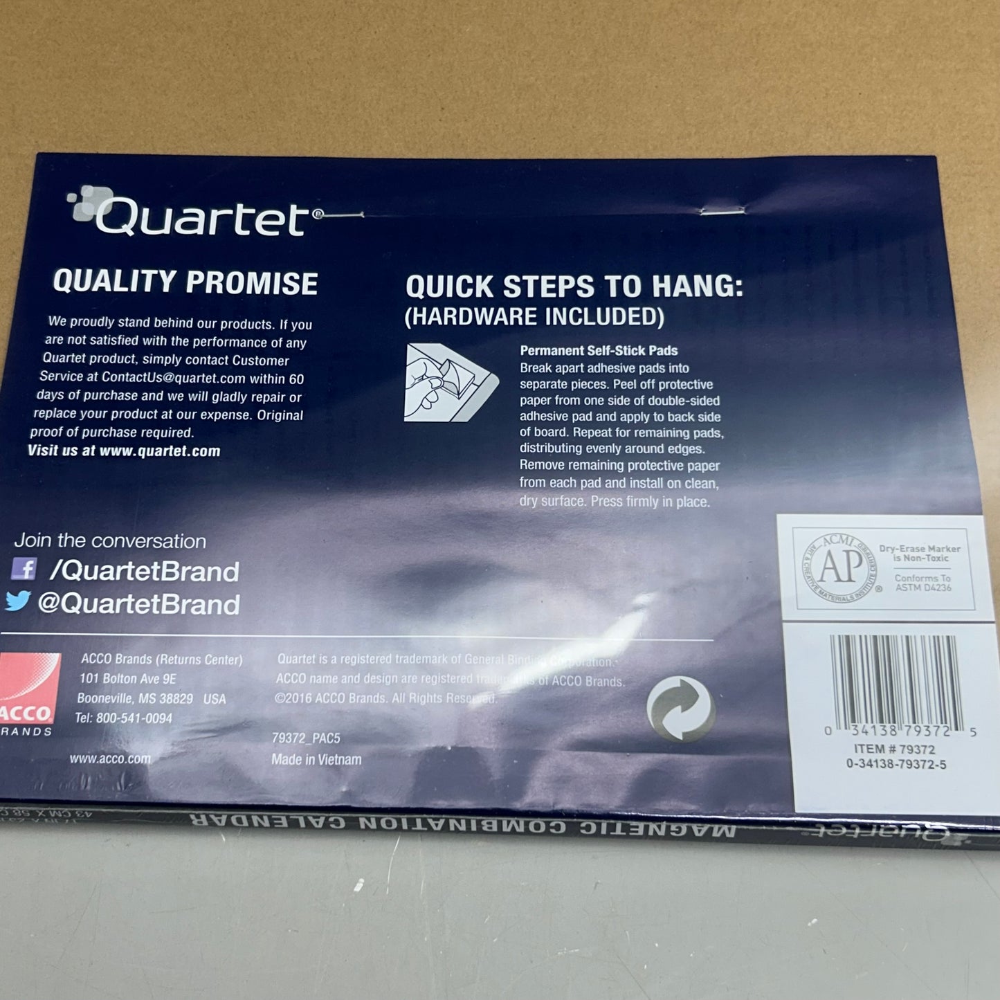 QUARTET Magnetic Combination Calendar/Dry Erase & Cork Board 17"x23" 79372