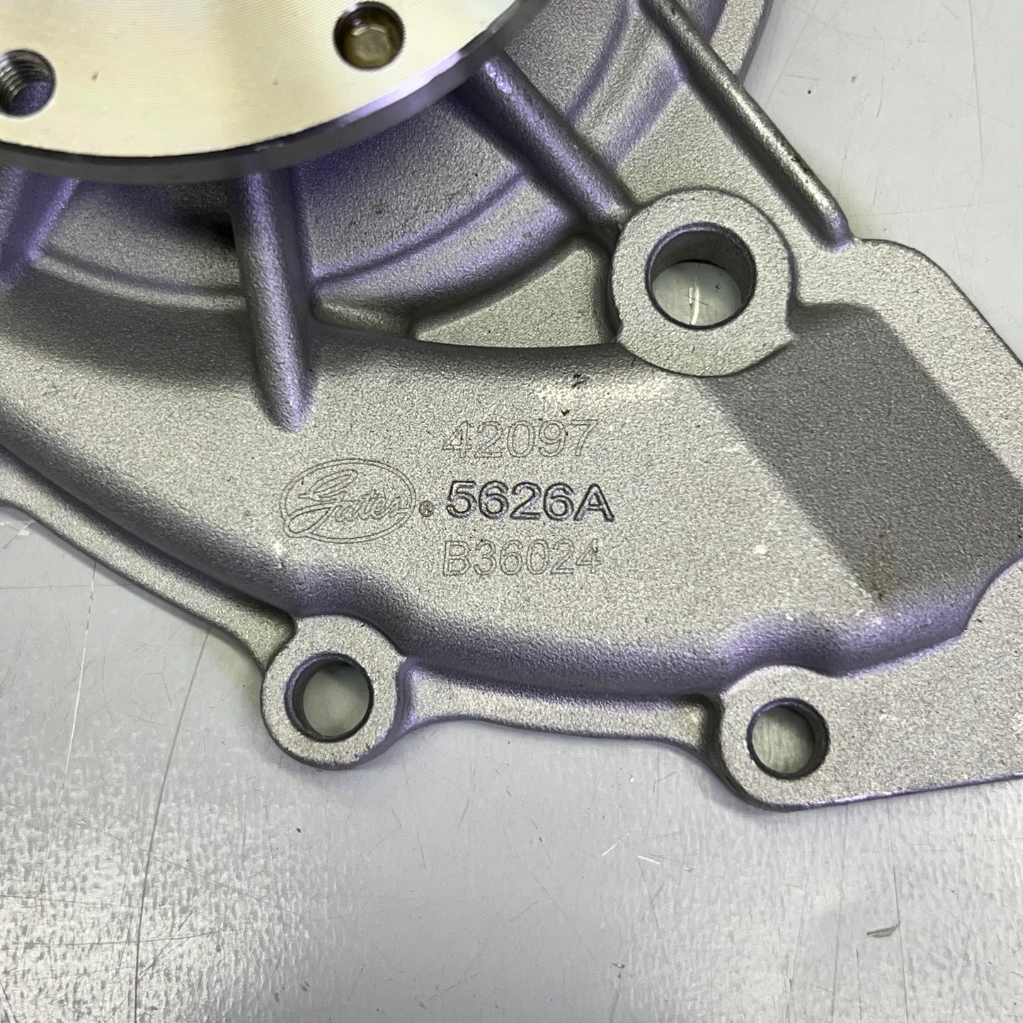 GATES Premium Engine Water Pump Sz 5"W x 9"L Grey 42097