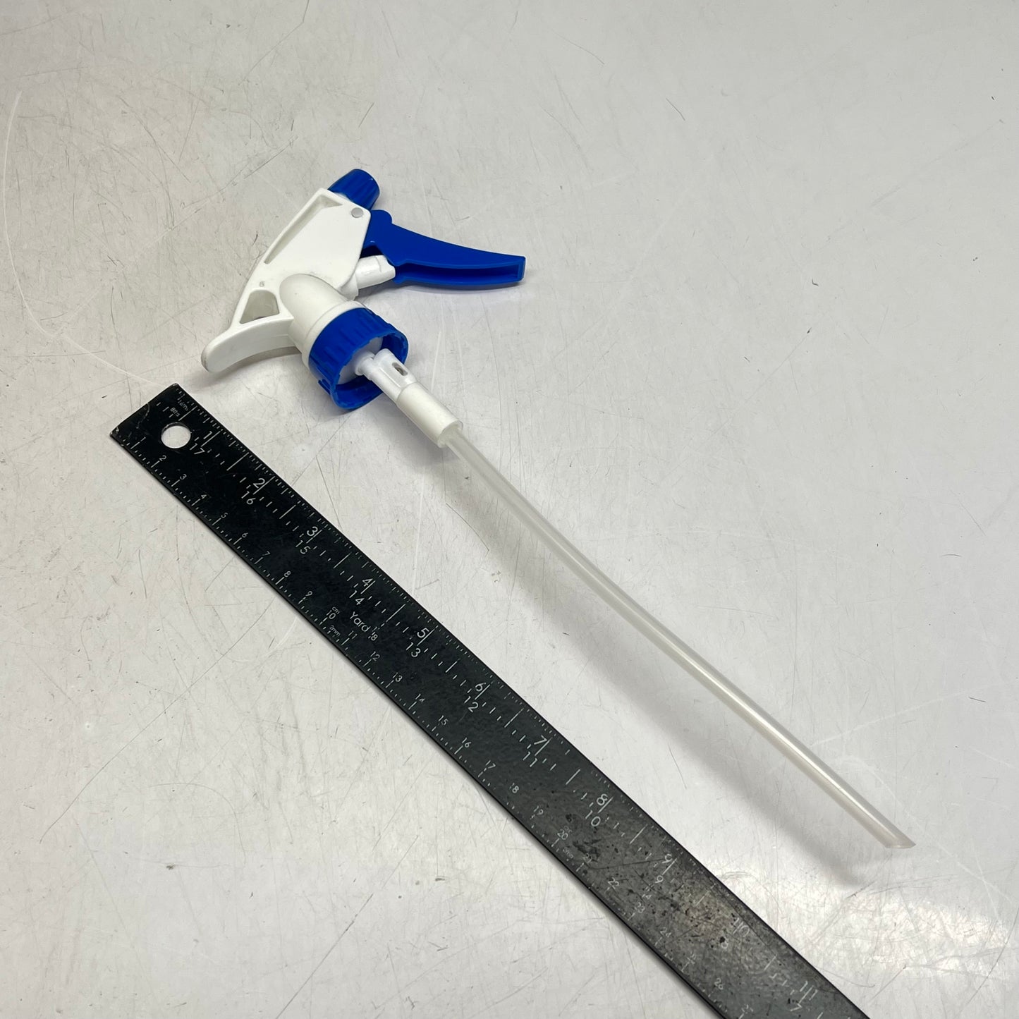 ZA@ TOLCO (260 PACK) Spray Bottle Nozzles 11" Blue/White/Clear 046012-00