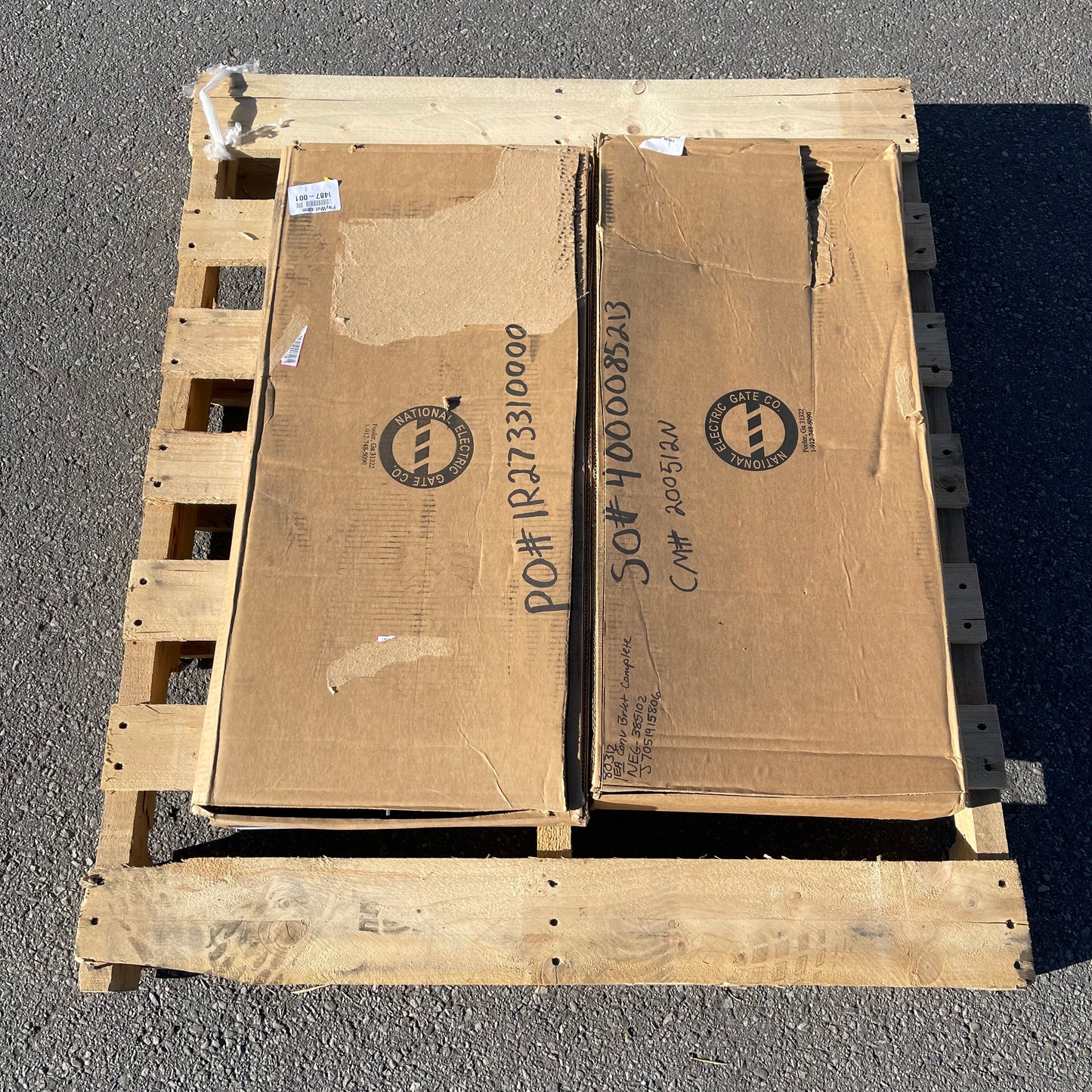 ZA@ Pallet of NATIONAL ELECTRIC GATE CO. Highway Crossing Gate Mechanism, Model 95? ~180 lbs J7051915806 (AS-IS)