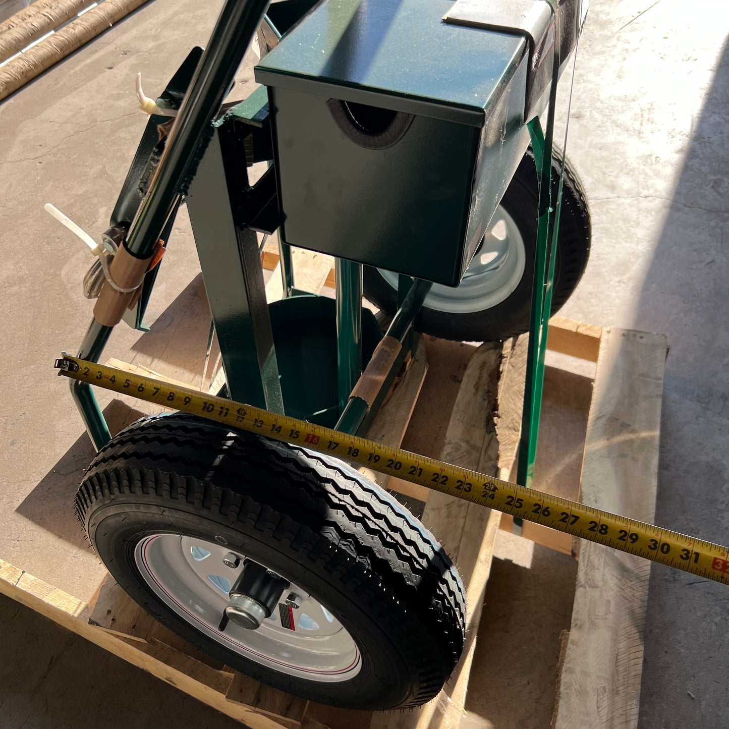 HARPER Industrial 2-Cylinder Welding Cart for Oxygen & Acetylene Tanks with Tool Box 950-34